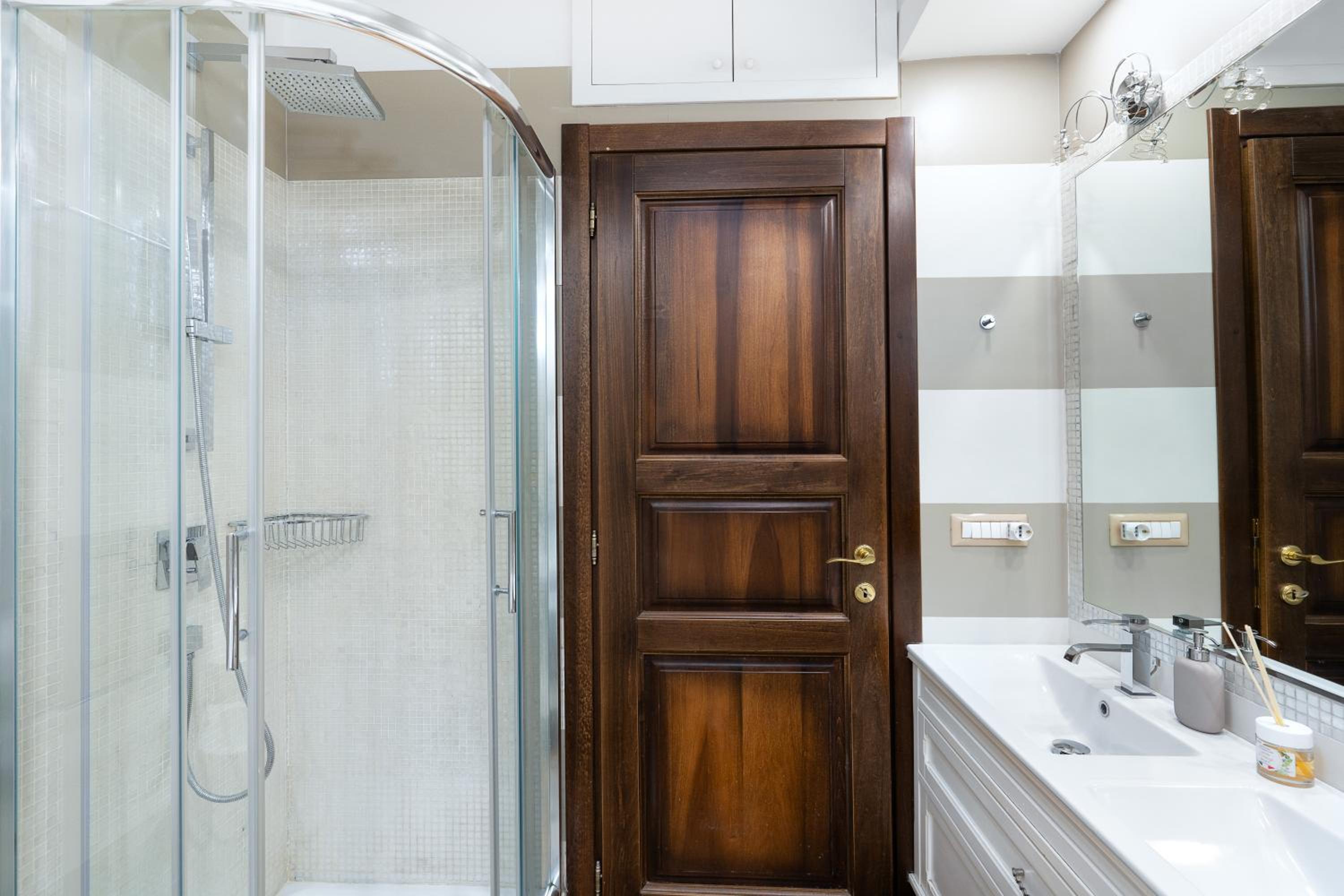 Your Place in Rome Apartments