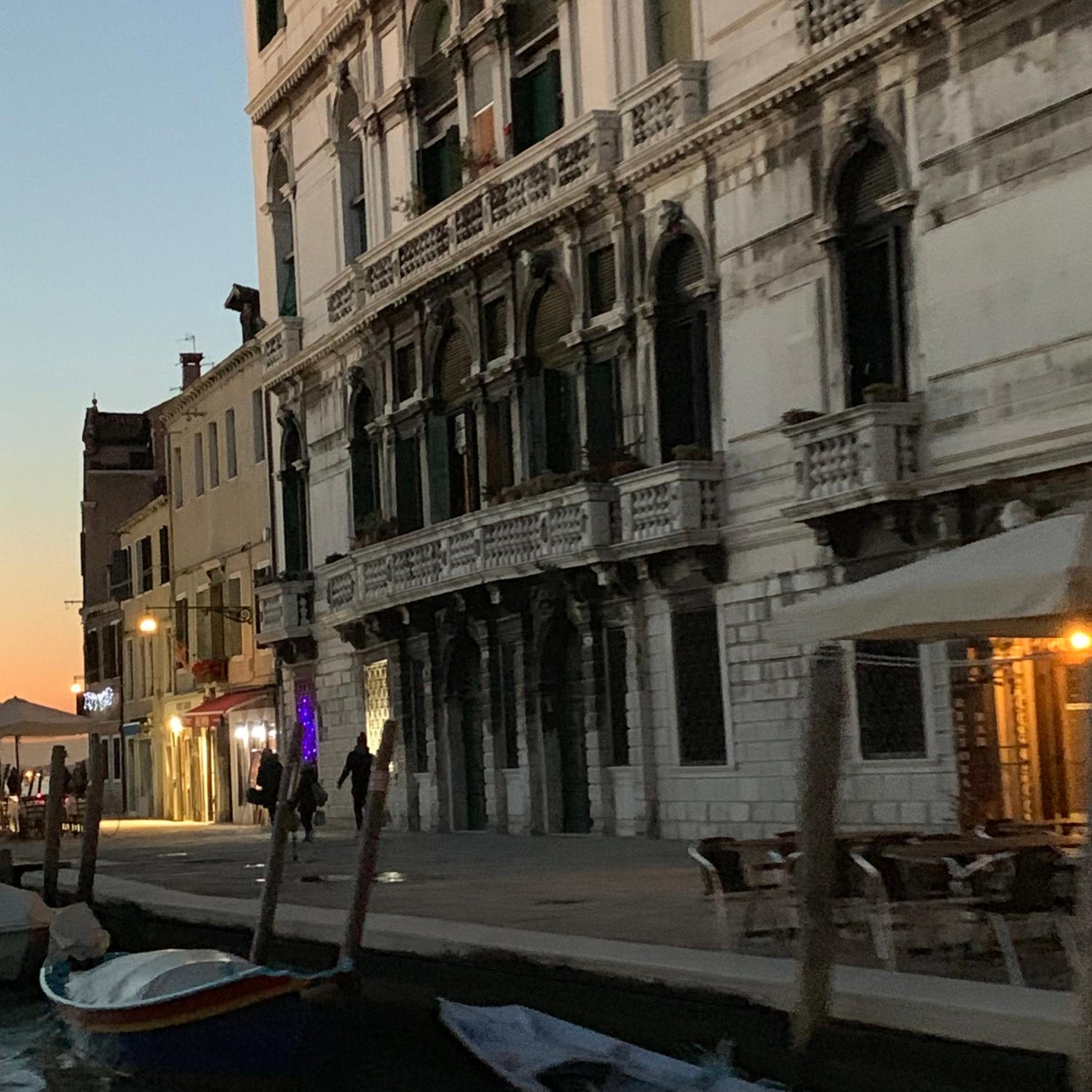 The Venetian Resort Royalclass