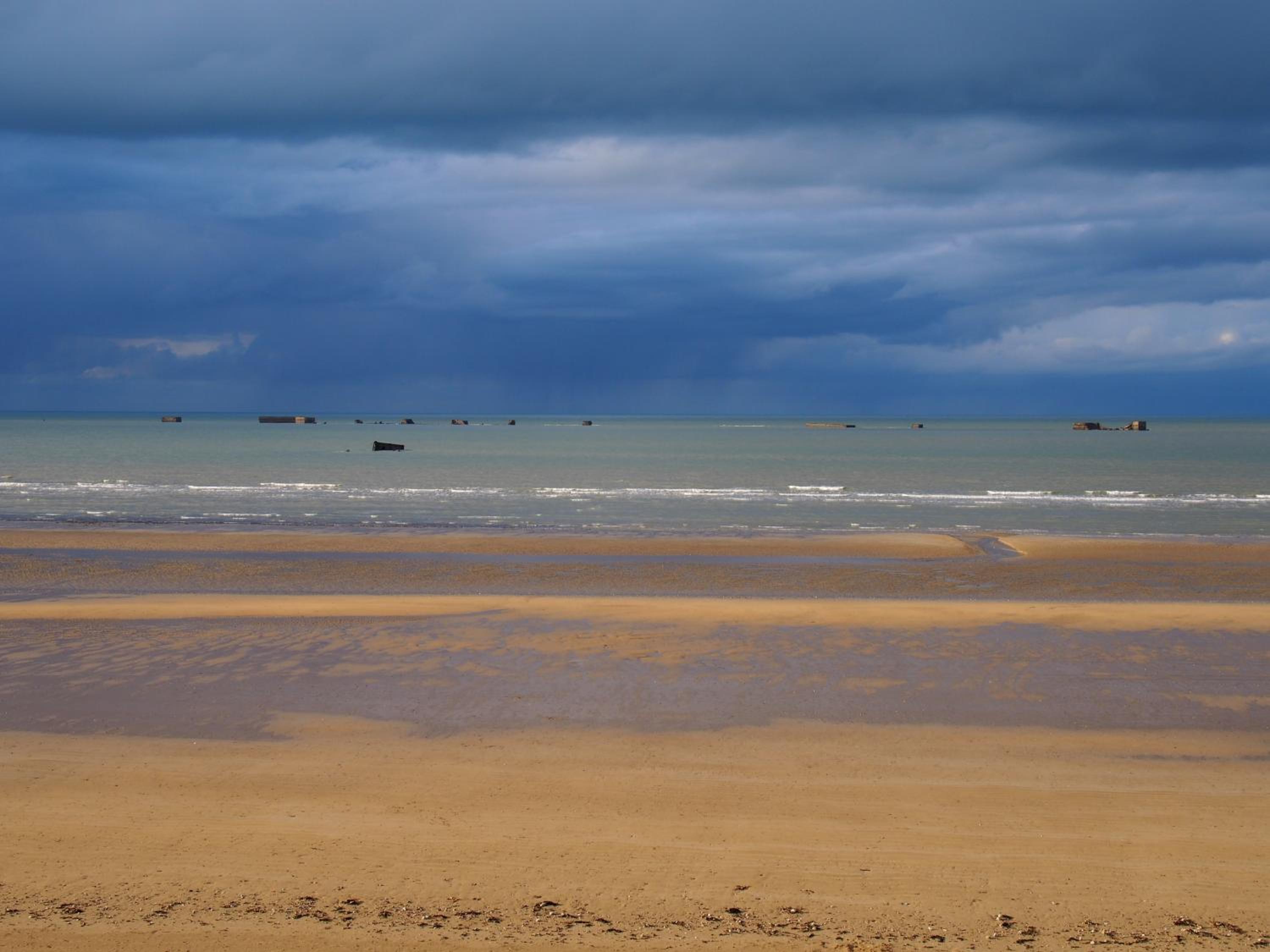 Gîtes en Normandie en FRONT DE MER à Asnelles , 3km d'Arromanches, 10km de Bayeux view 4