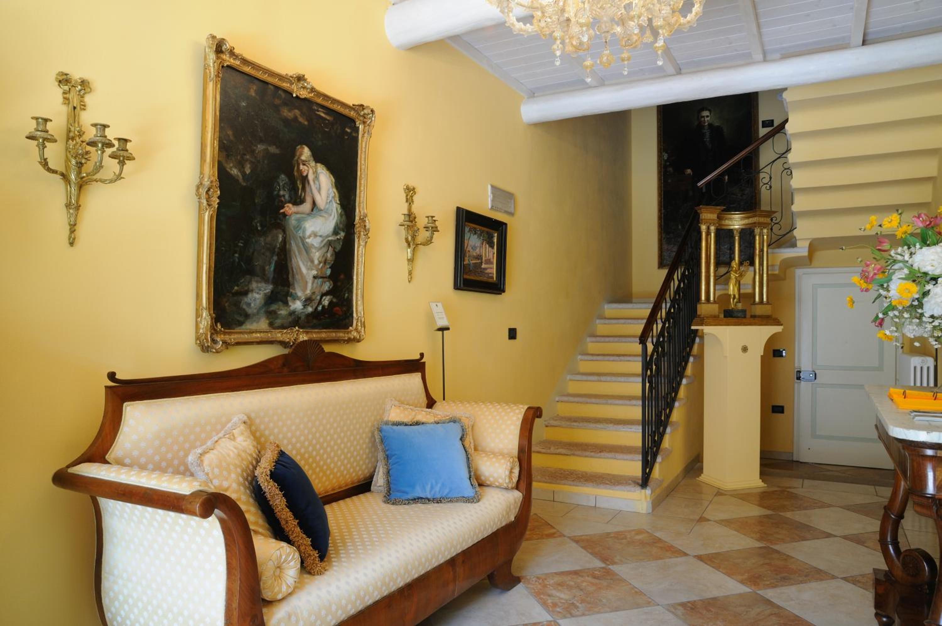 B&B A Casa Dell'Antiquario view 4
