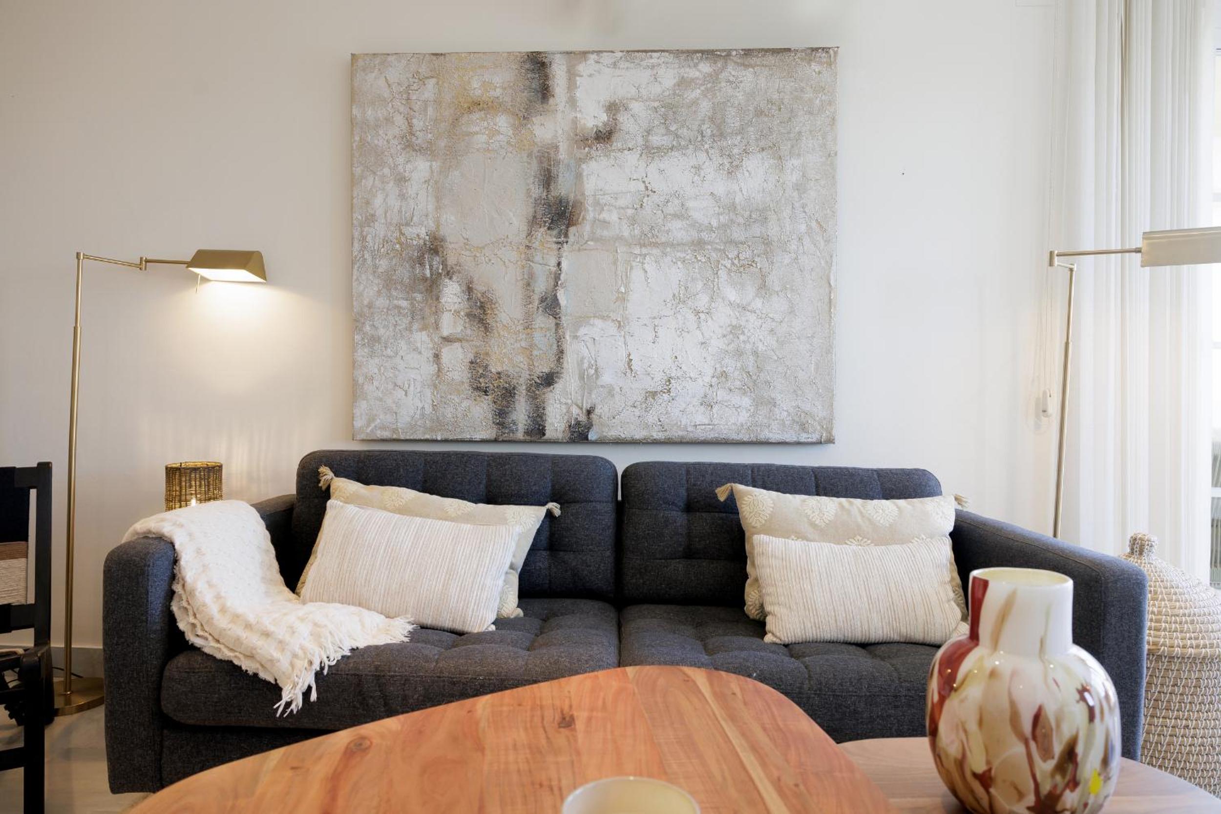MARBELLA BANUS SUITES - Senorio de Aloha Mountain & Sea Views