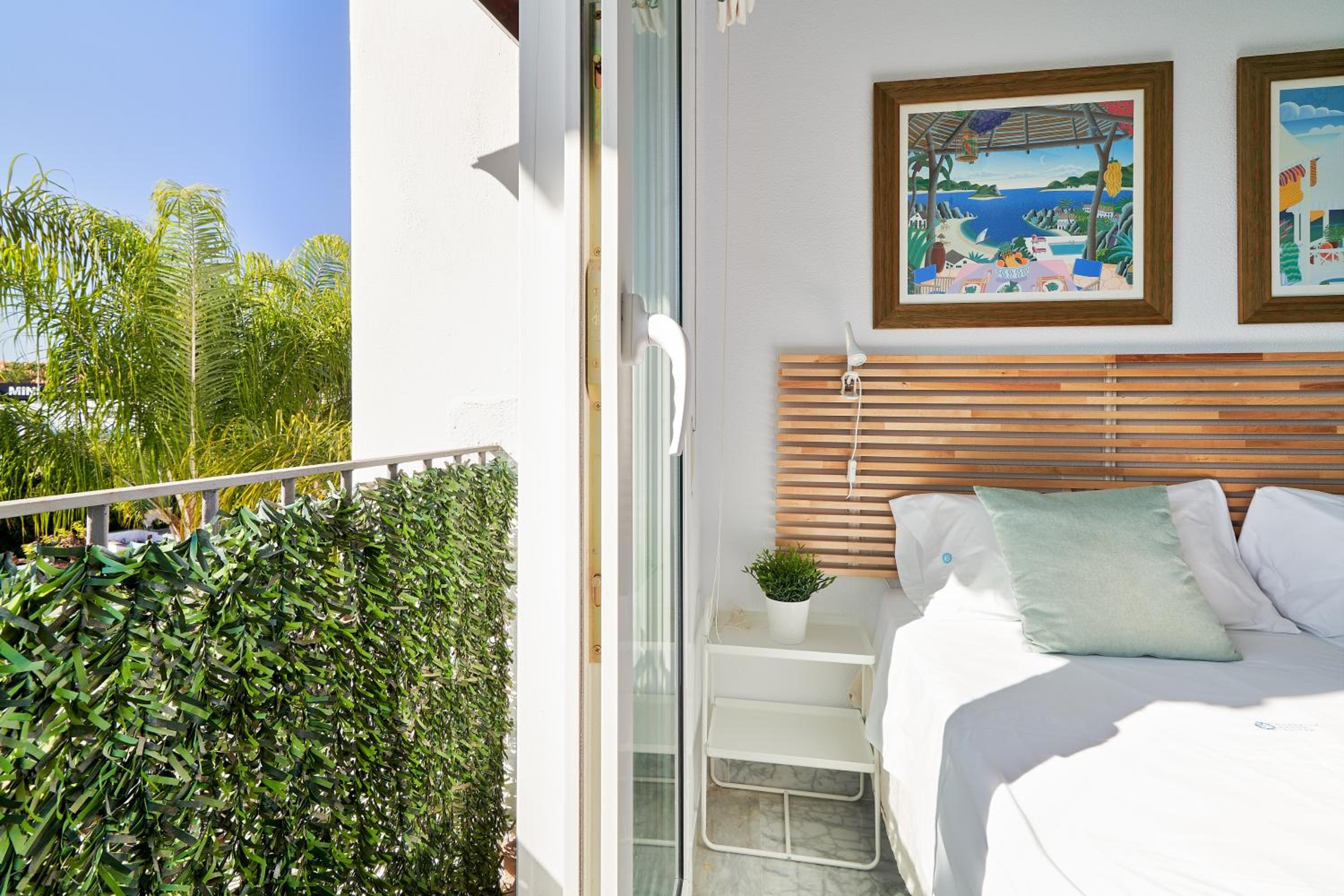MARBELLA BANUS SUITES - Banus Rio Verde Beachside