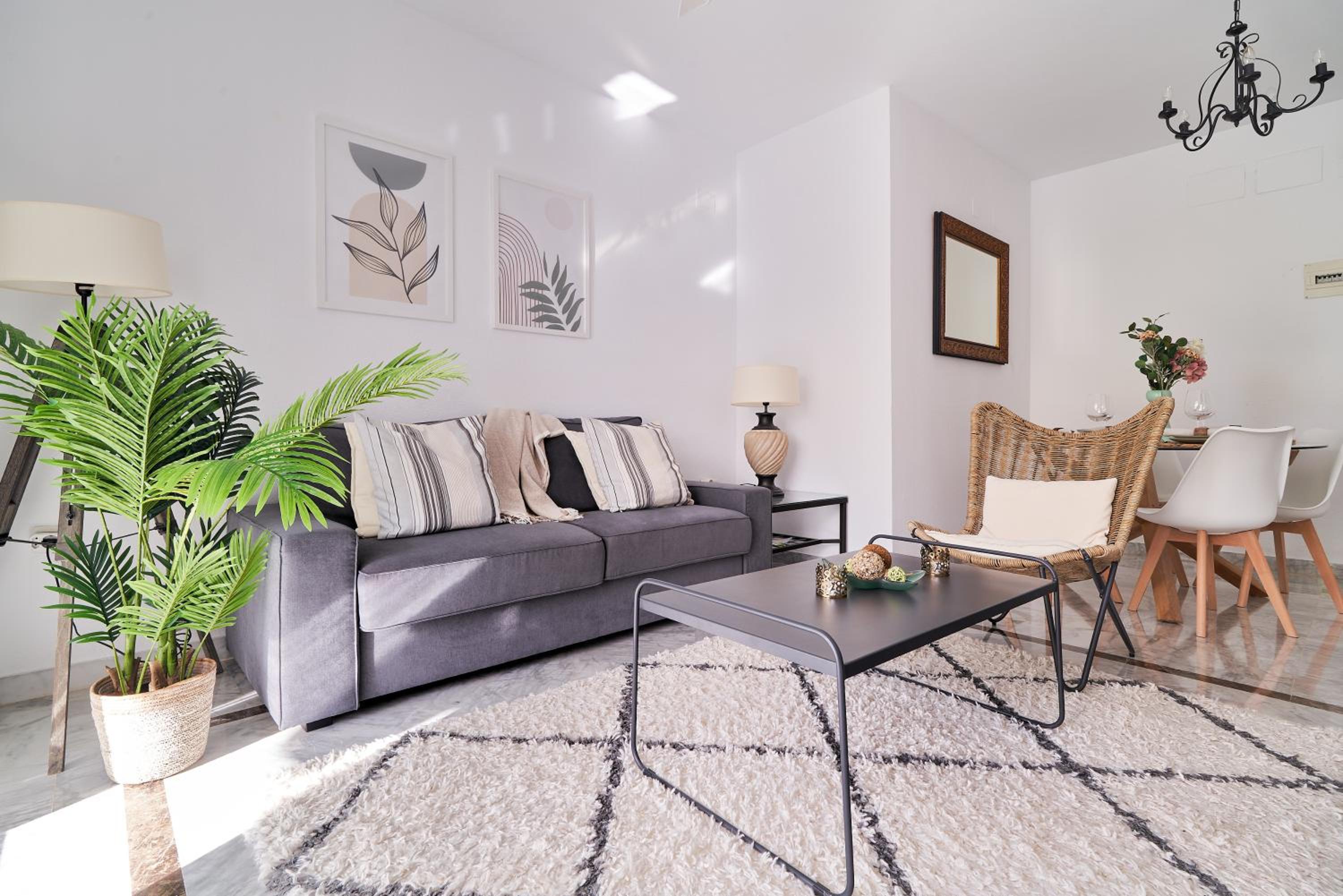 MARBELLA BANUS SUITES - Banus Rio Verde Beachside