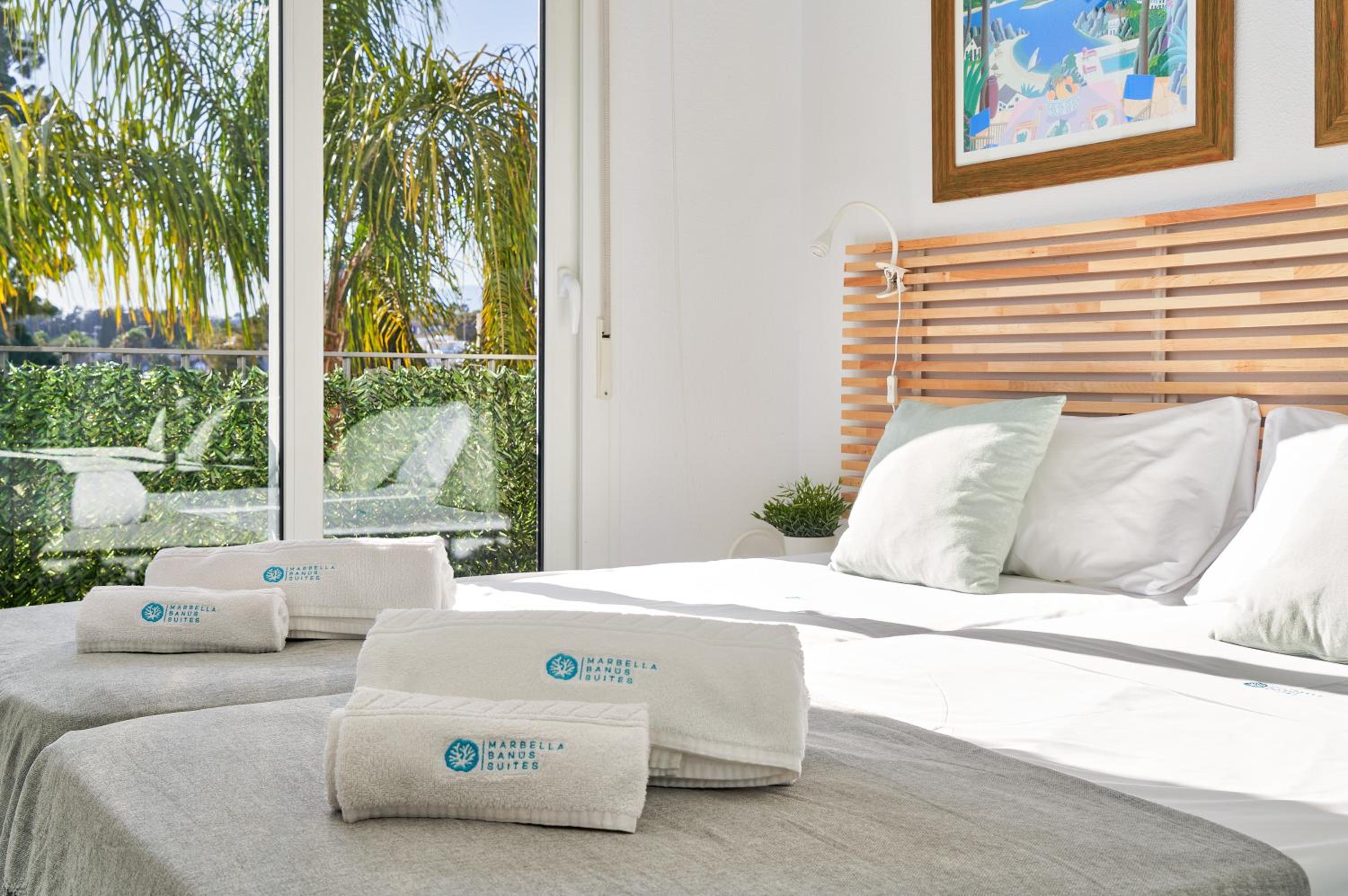 MARBELLA BANUS SUITES - Banus Rio Verde Beachside