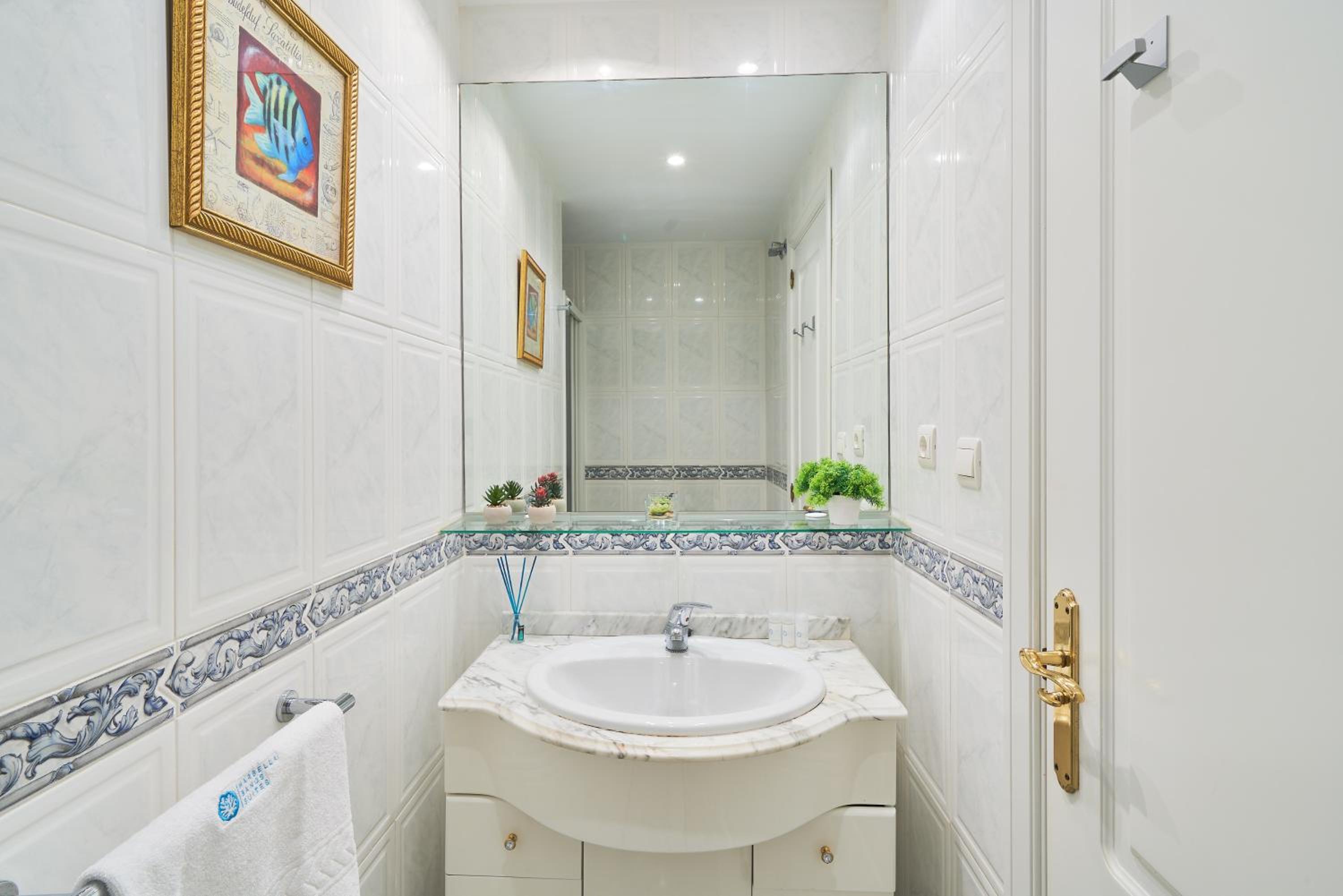 MARBELLA BANUS SUITES - Banus Rio Verde Beachside