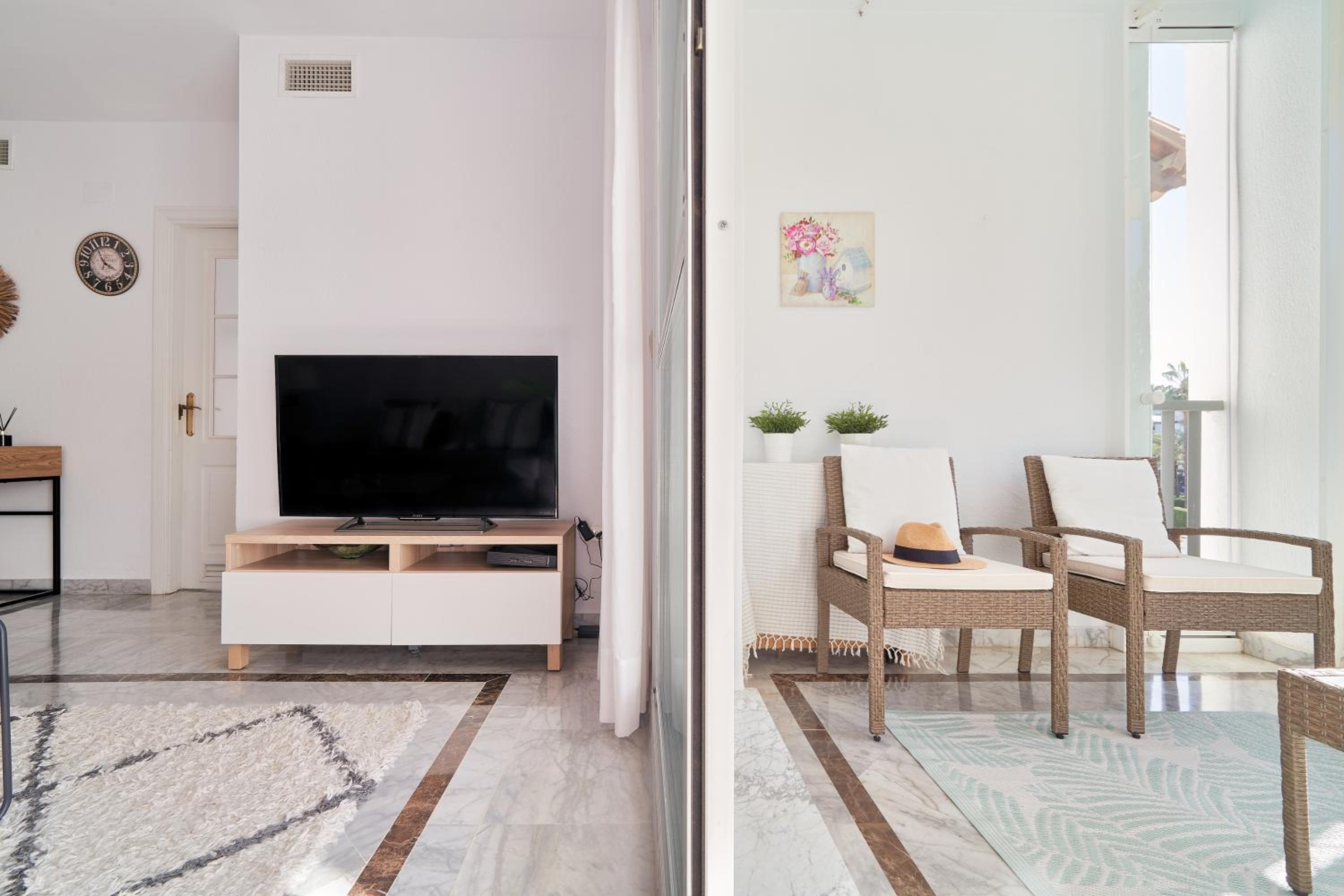 MARBELLA BANUS SUITES - Banus Rio Verde Beachside