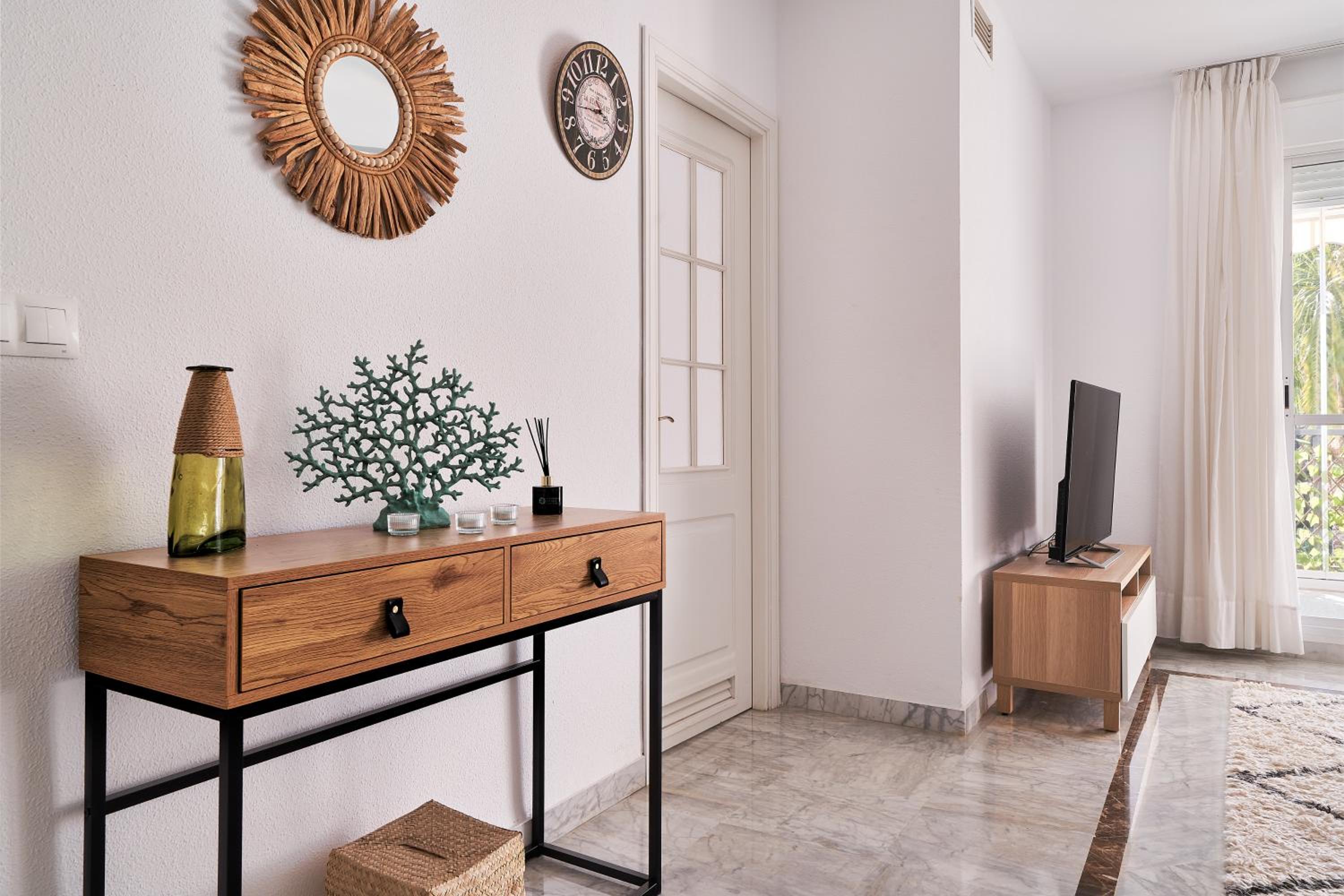 MARBELLA BANUS SUITES - Banus Rio Verde Beachside