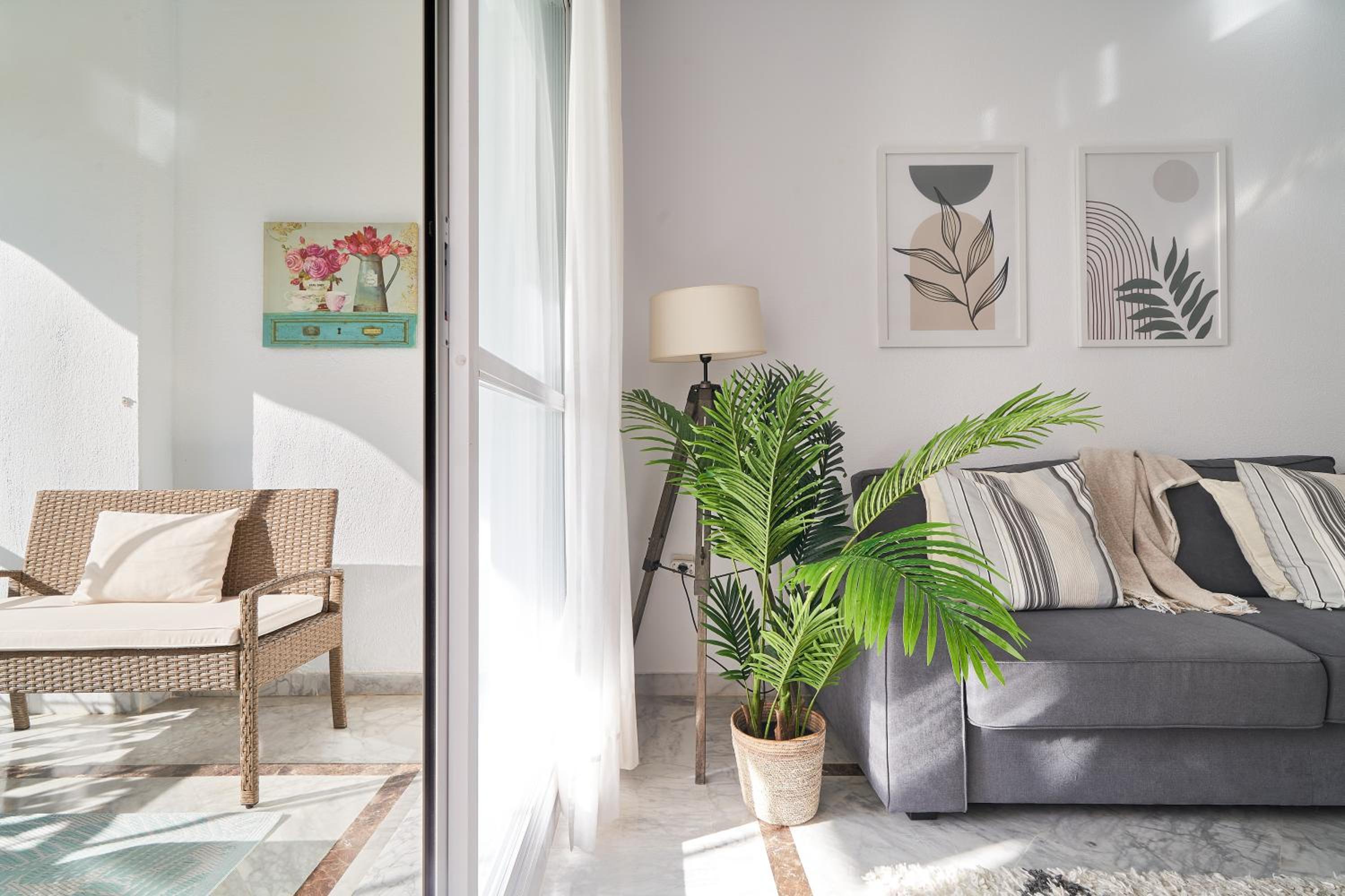 MARBELLA BANUS SUITES - Banus Rio Verde Beachside
