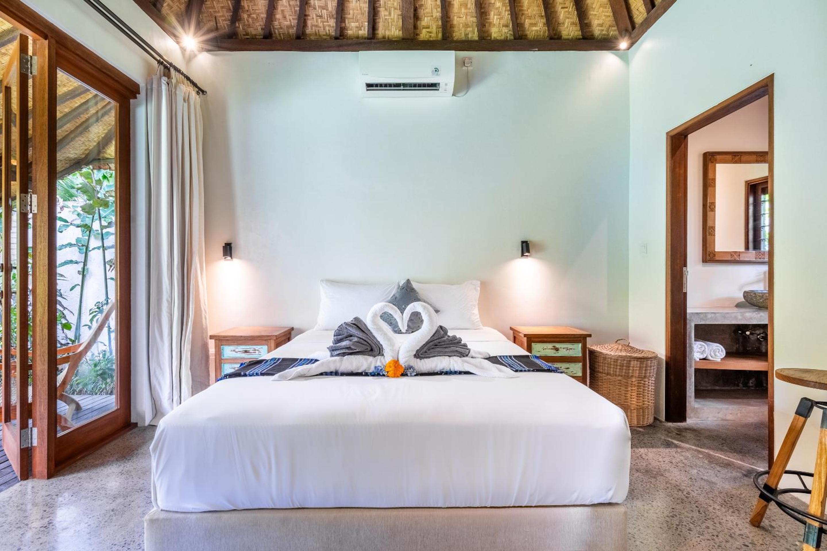 Villa Kevin - 3BR Private Villa