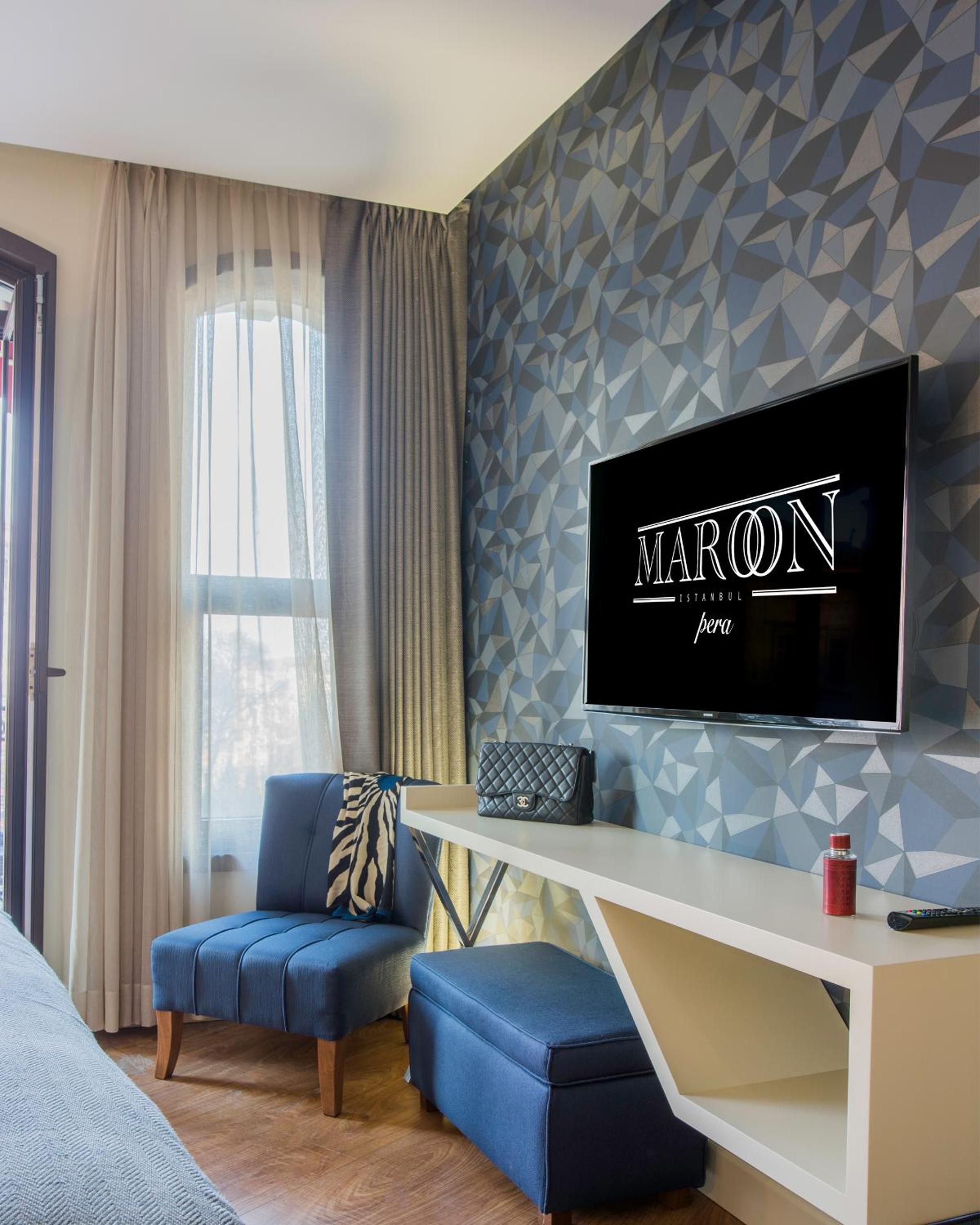 Maroon Otel Pera - Image 139