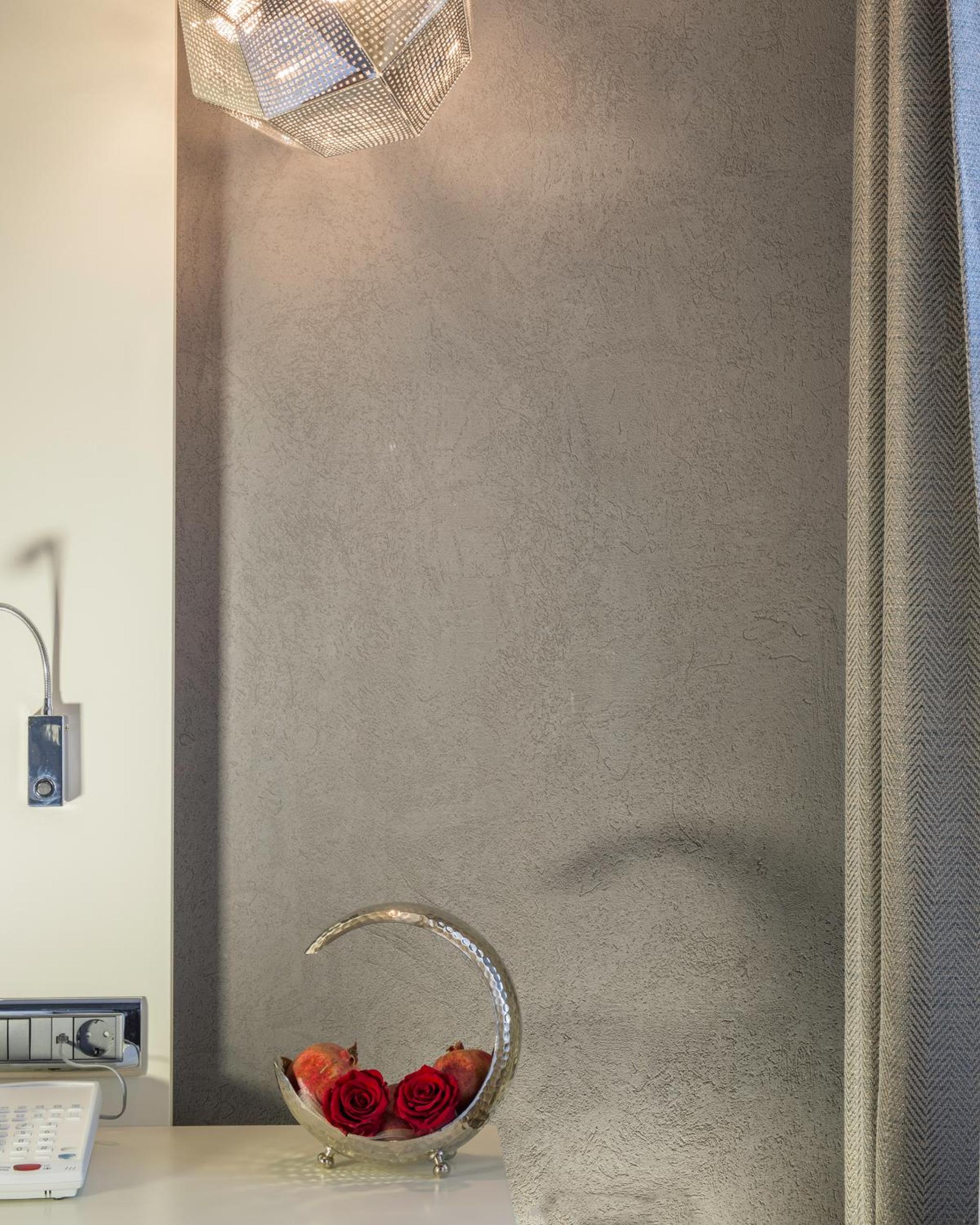 Maroon Otel Pera - Image 140