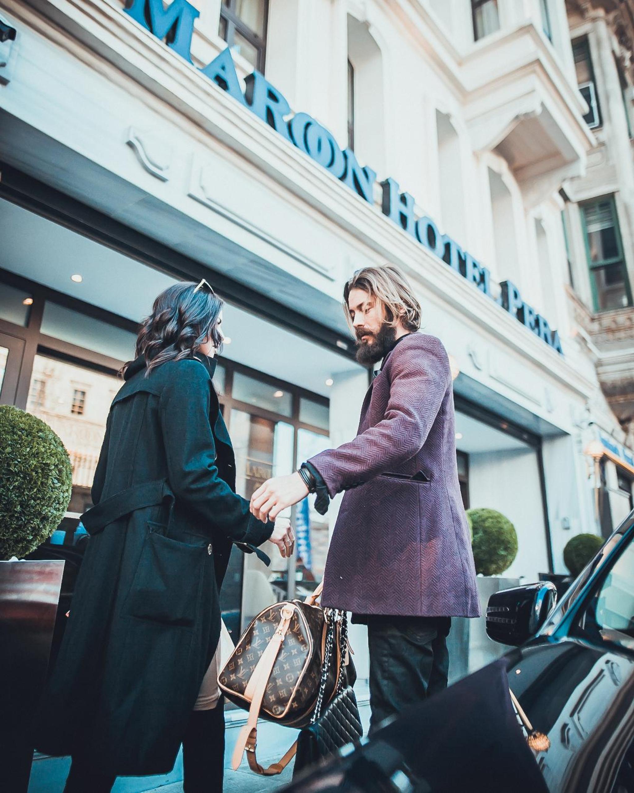 Maroon Otel Pera - Image 45