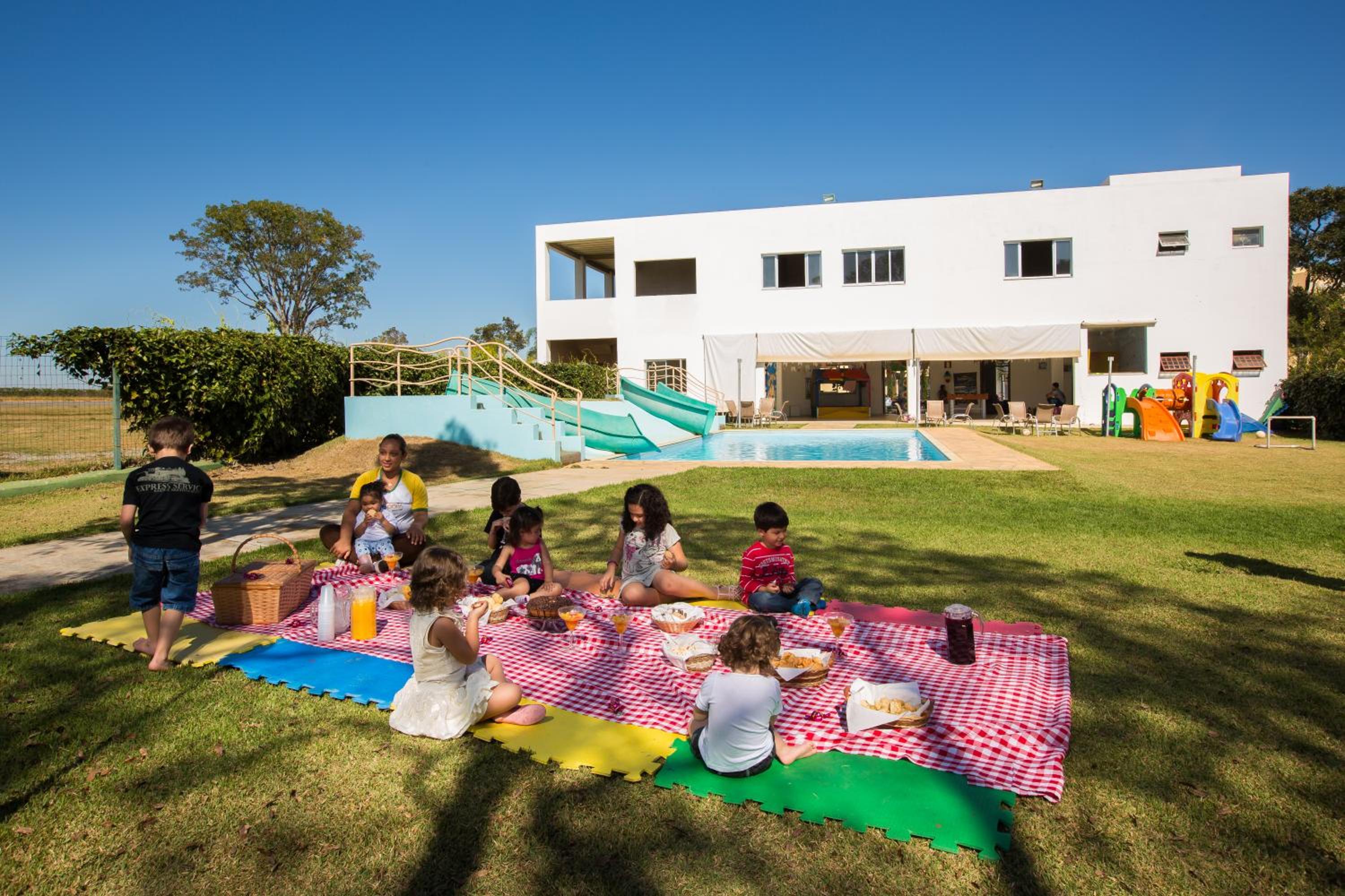 Ramada by Wyndham Furnaspark