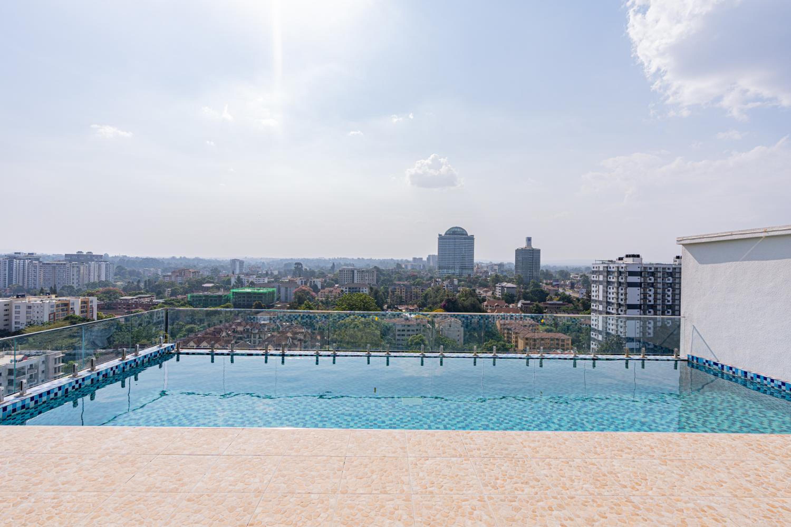 Marina Bay One & Two Bedroom, 270 Cafe, Rooftop Swimming pool, gym, workspace ,Wonderiss Properties Westlands Living