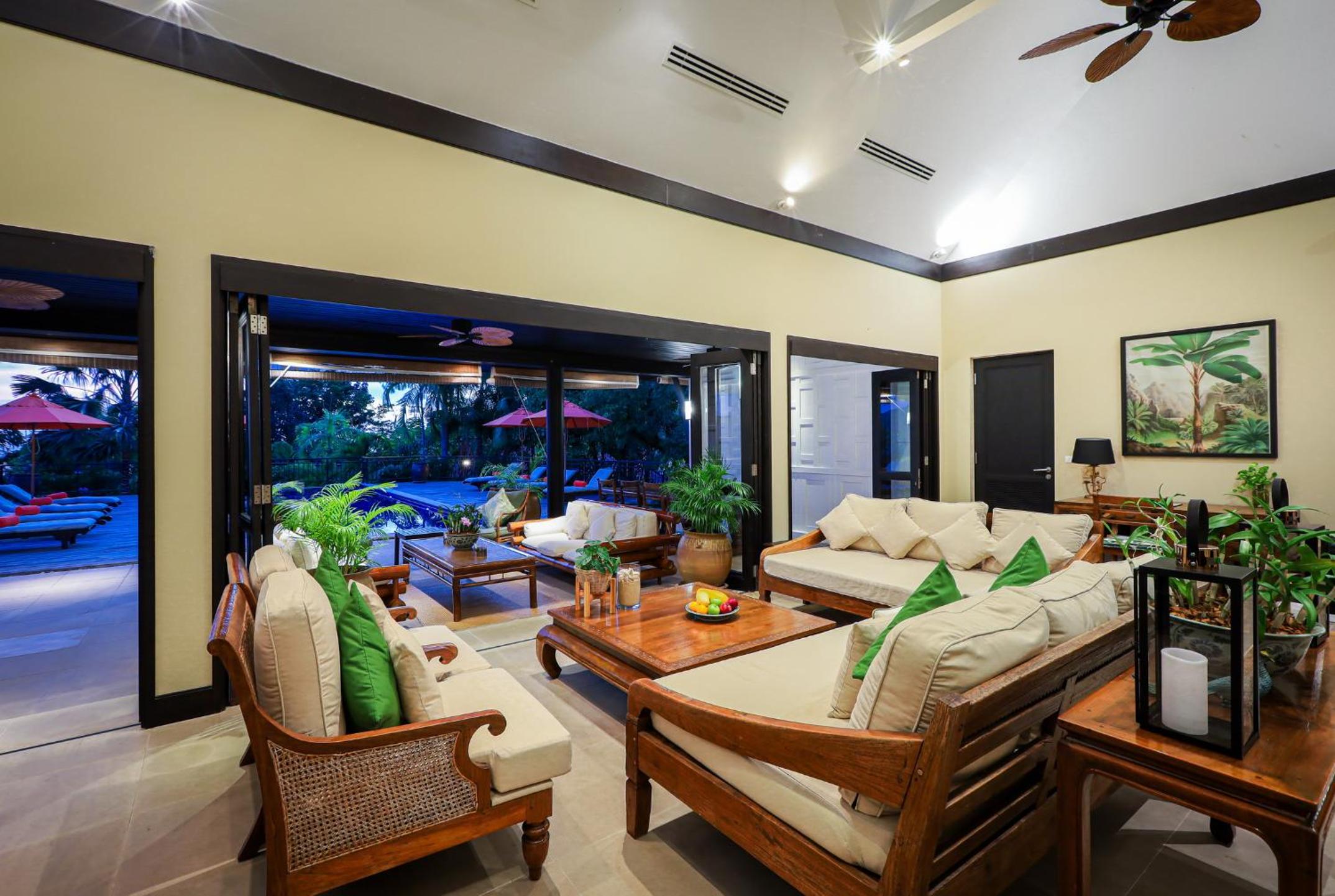 Katamanda villa Eden Large Villa near Kata Beach