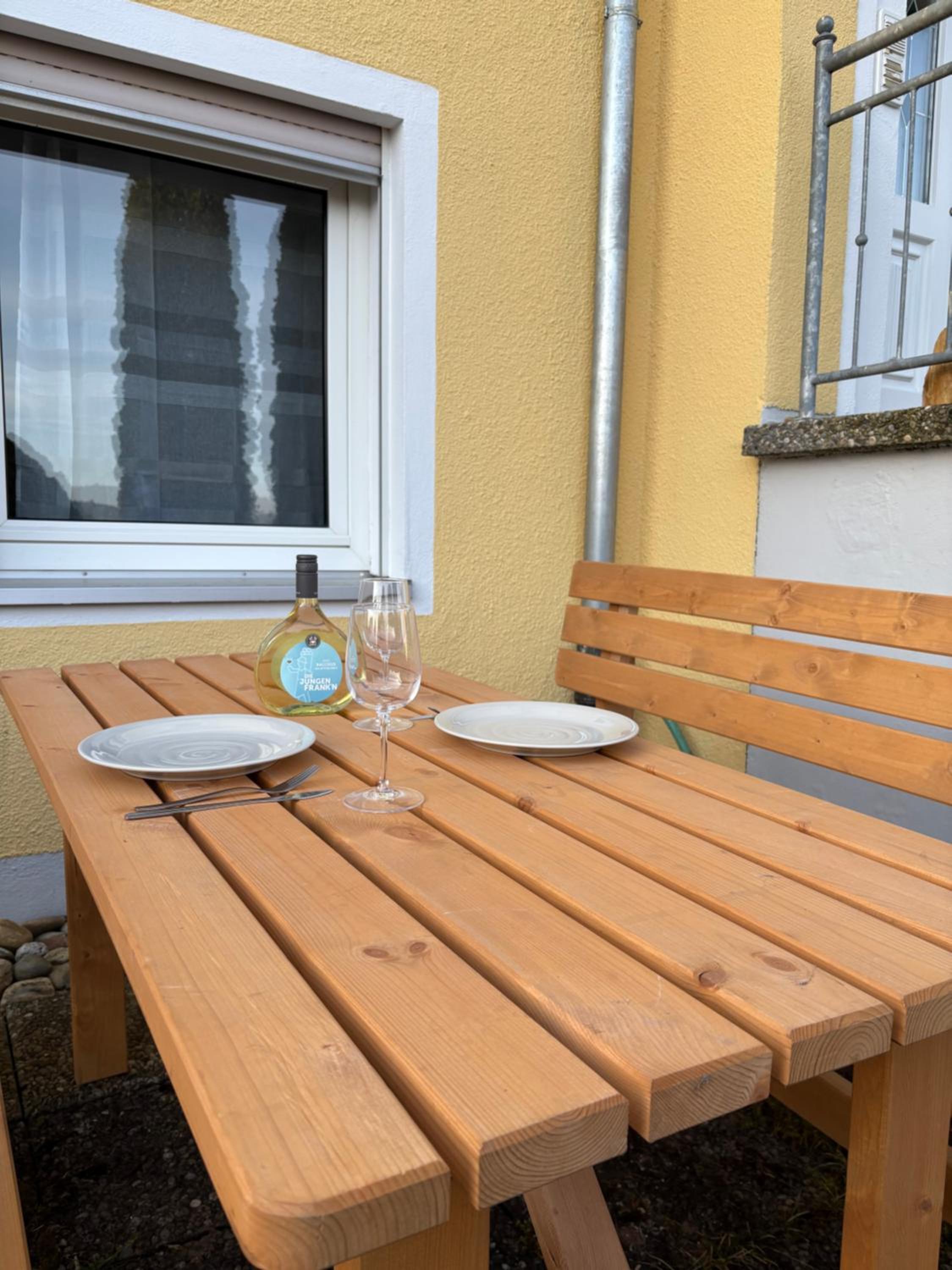Modernes Serviced Apartment - FeWo Franken Idyll
