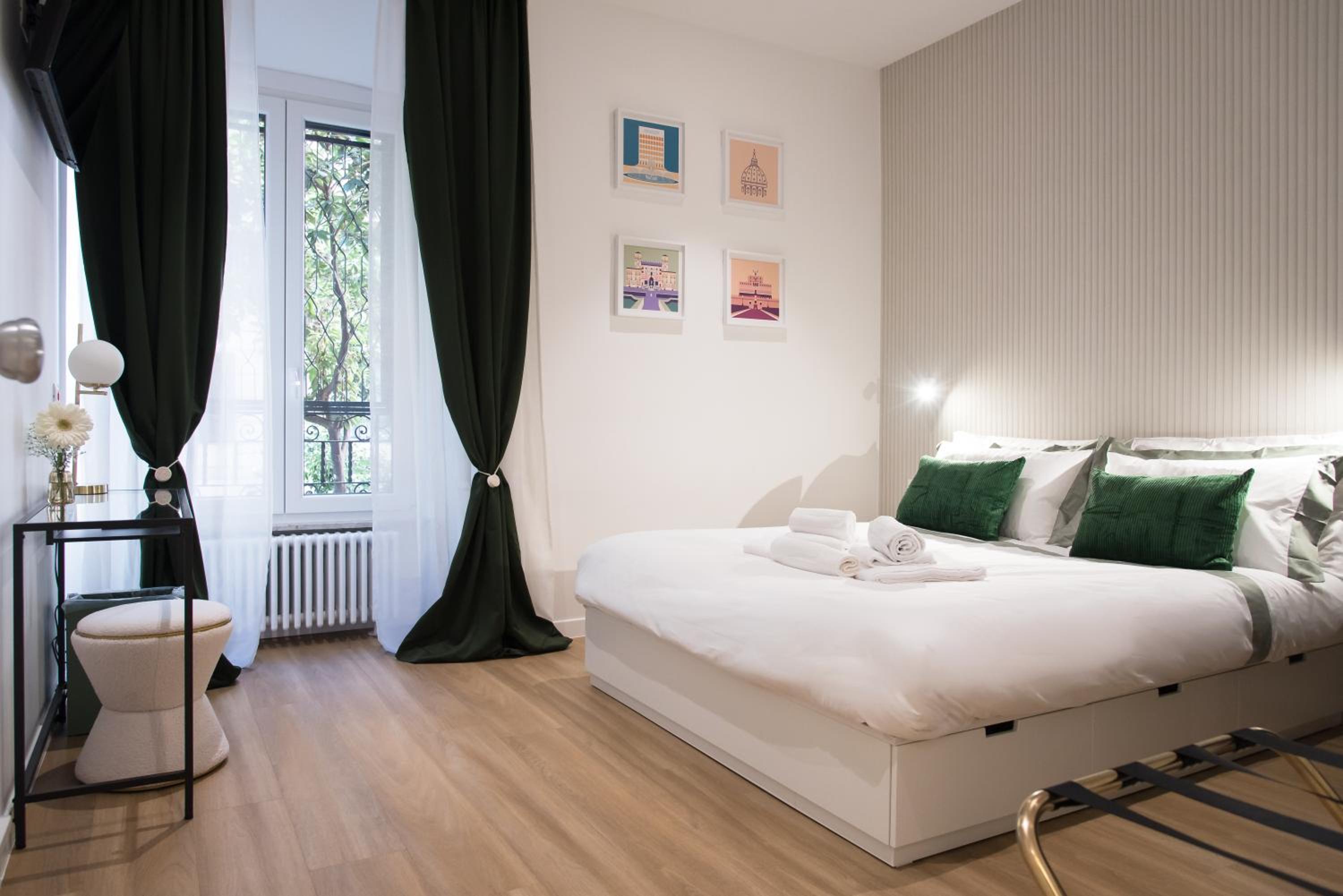 Colosseum suites by Glen