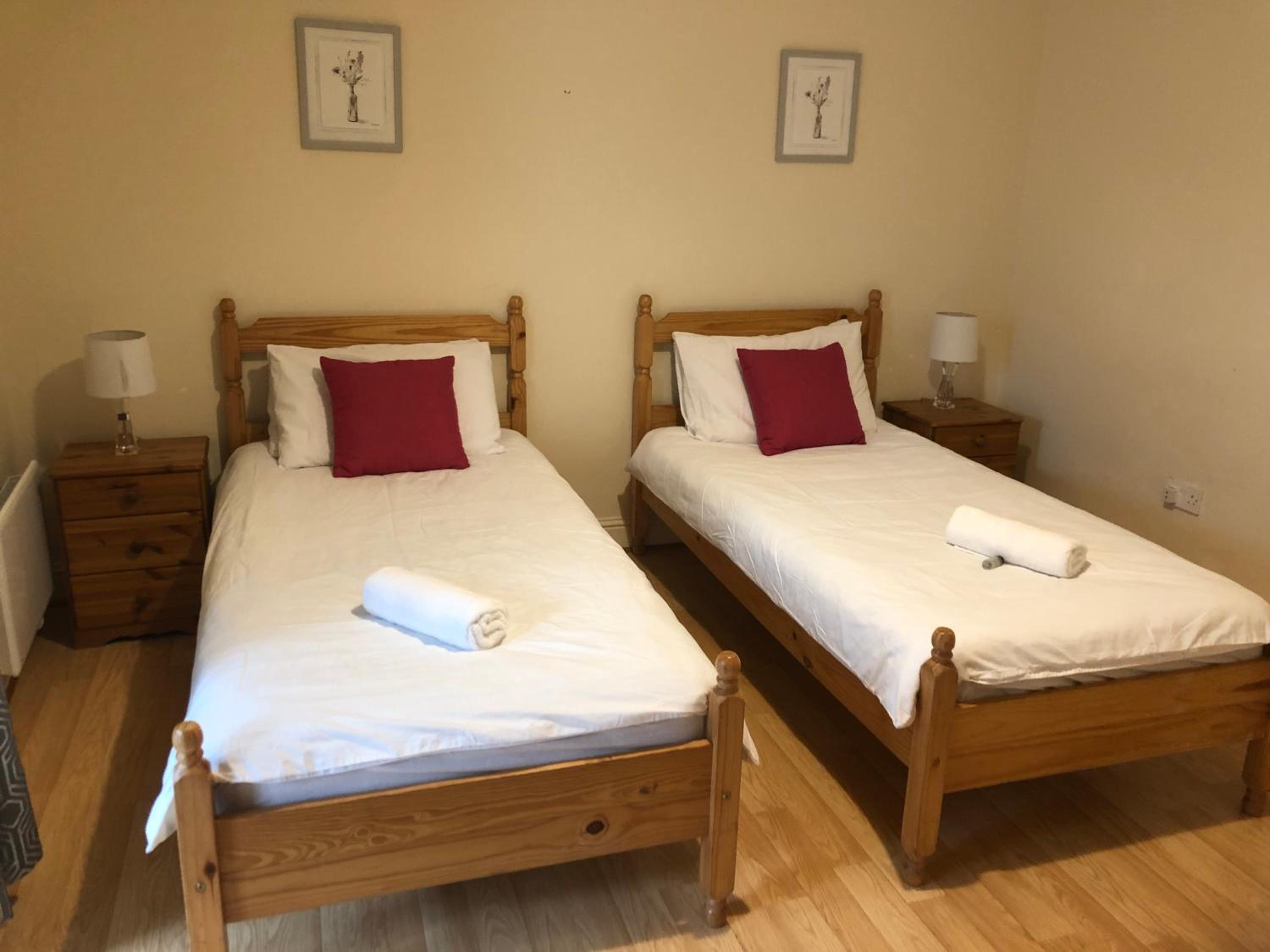 Tonn Na Mara - Galway Lakeside Apartments