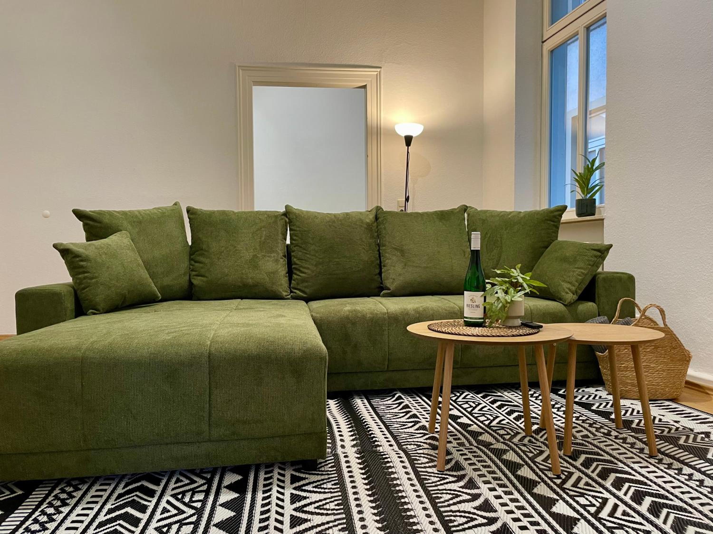 LaBed - Wohnen direkt an der Drosselgasse, stilvolle Ferienwohnung mit Rheinblick