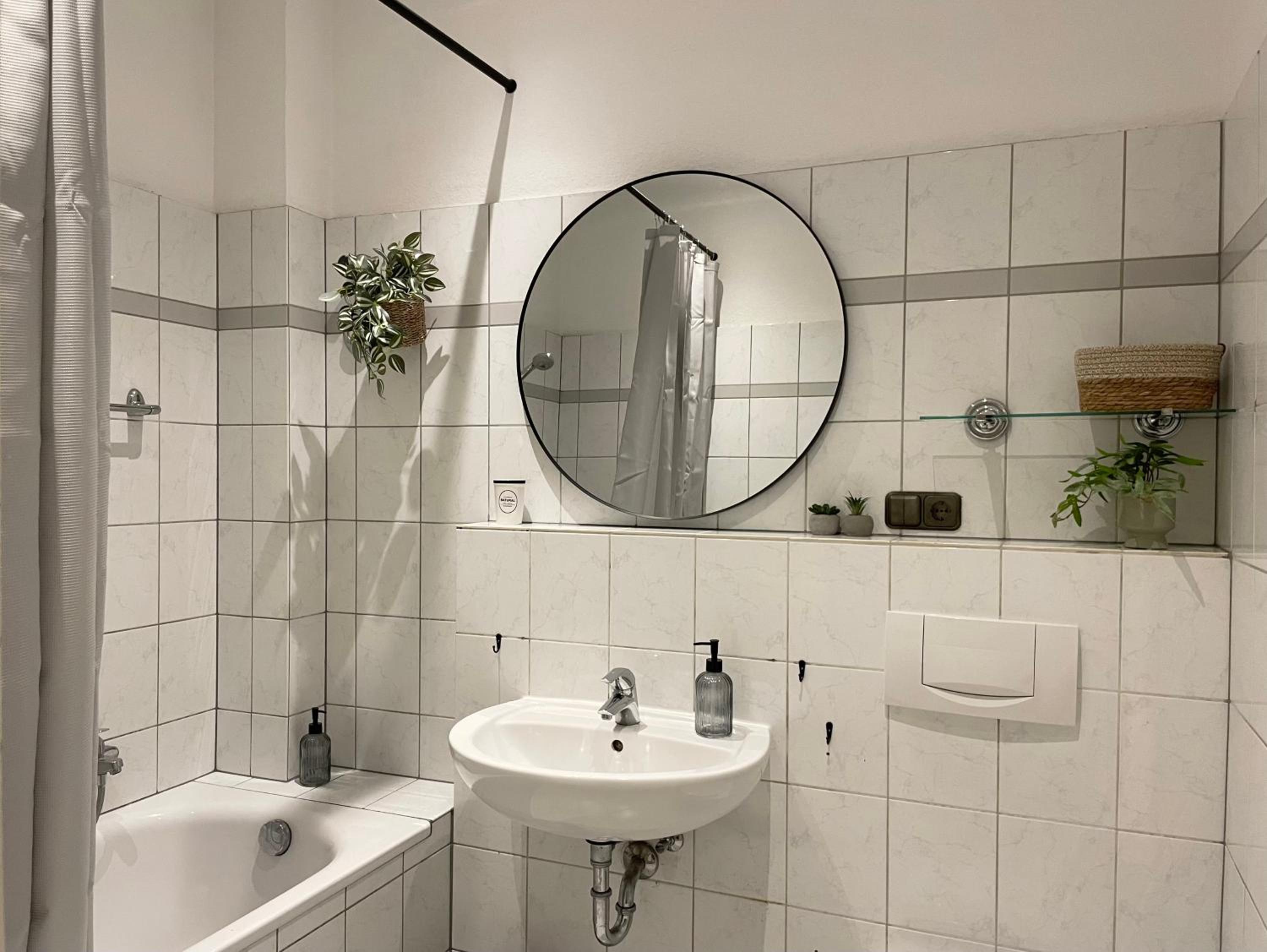 LaBed - Wohnen direkt an der Drosselgasse, stilvolle Ferienwohnung mit Rheinblick
