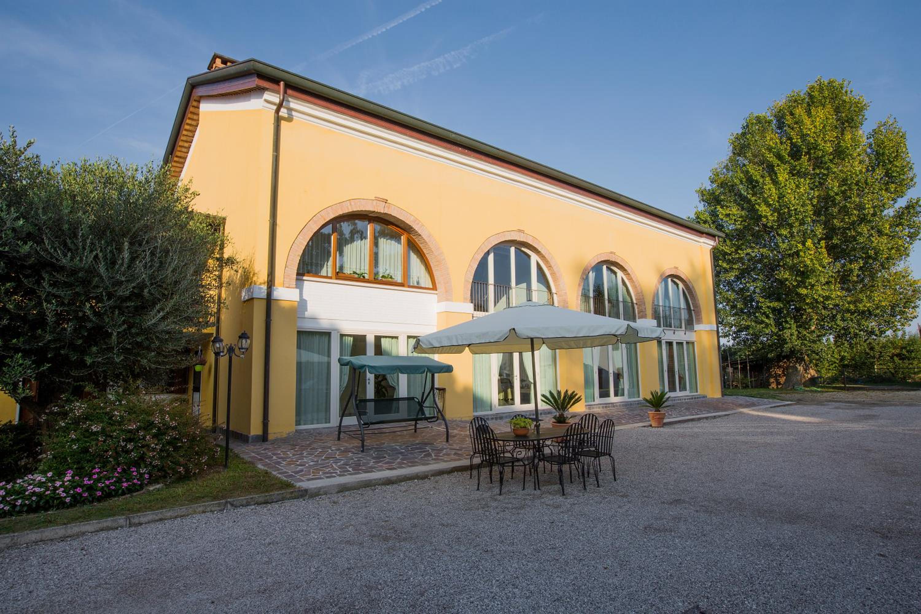 Agriturismo Ae Cavane