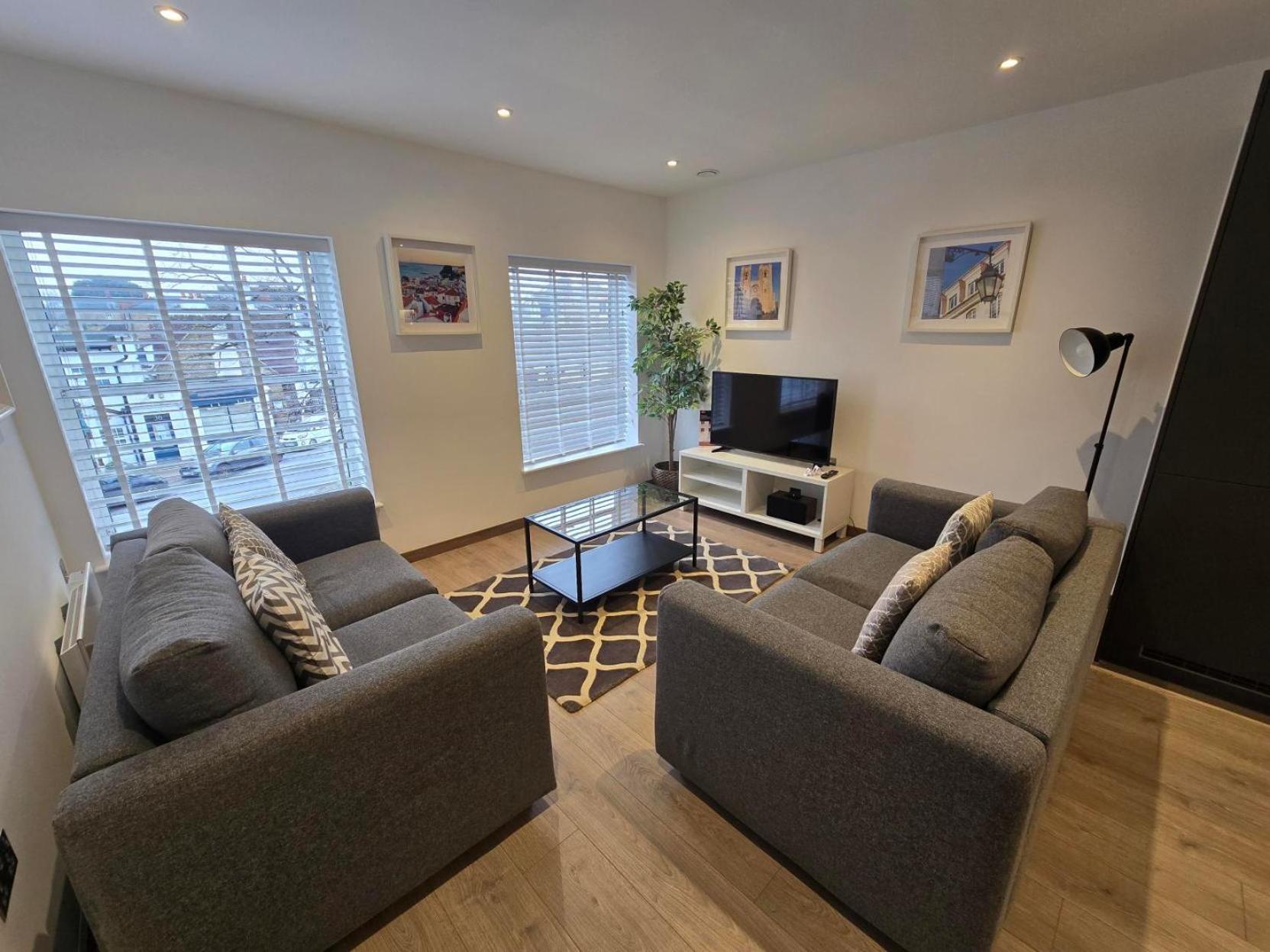 Roomspace Serviced Apartments - Harvest Lane
