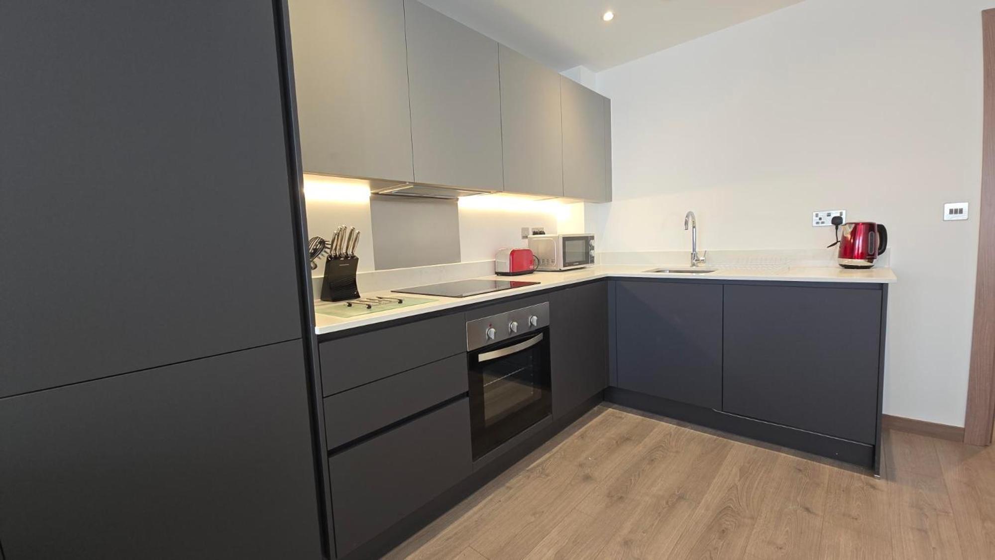 Roomspace Serviced Apartments - Harvest Lane