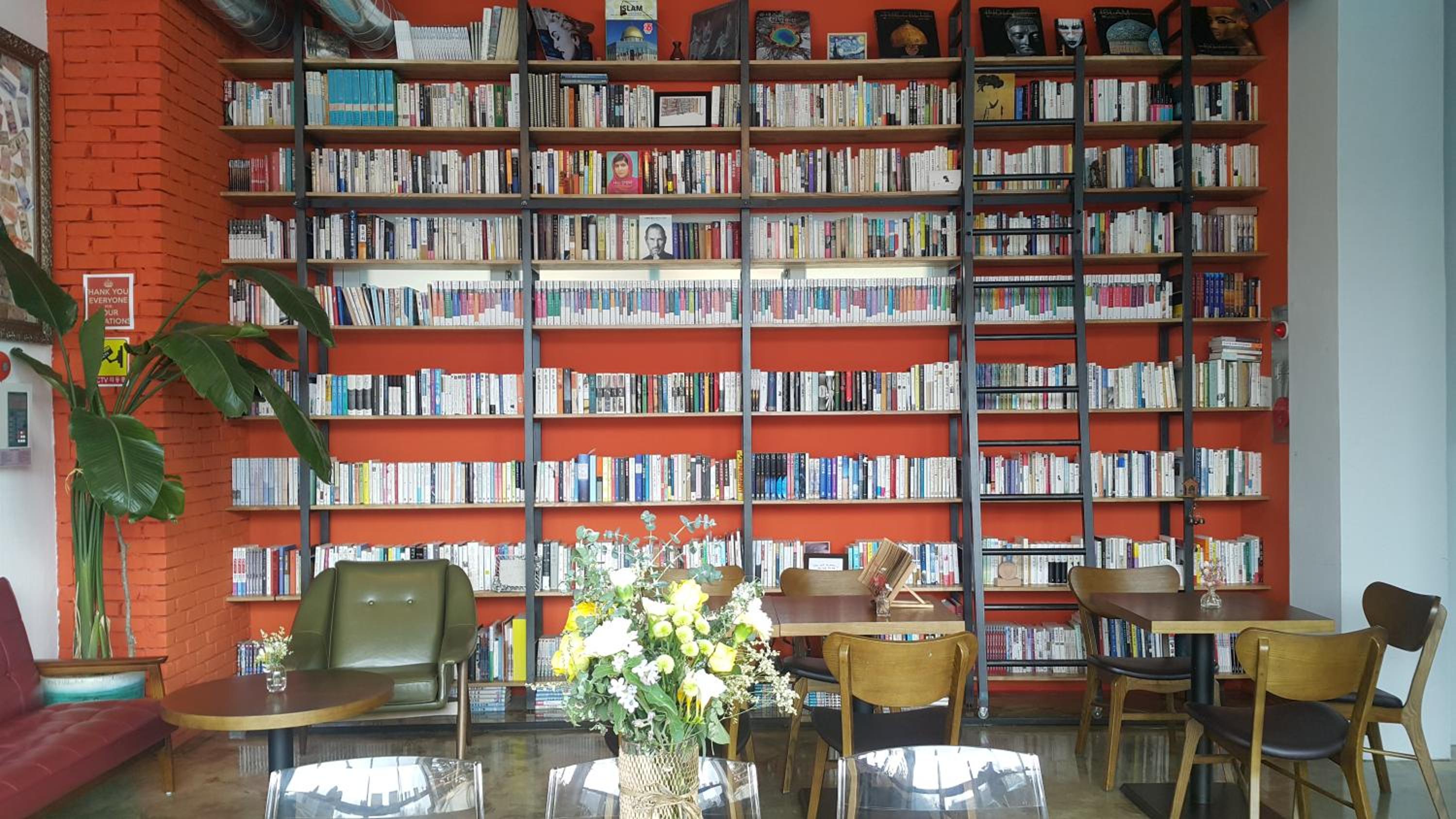 Andong Poong-gyung HOSTEL n LIBRARY