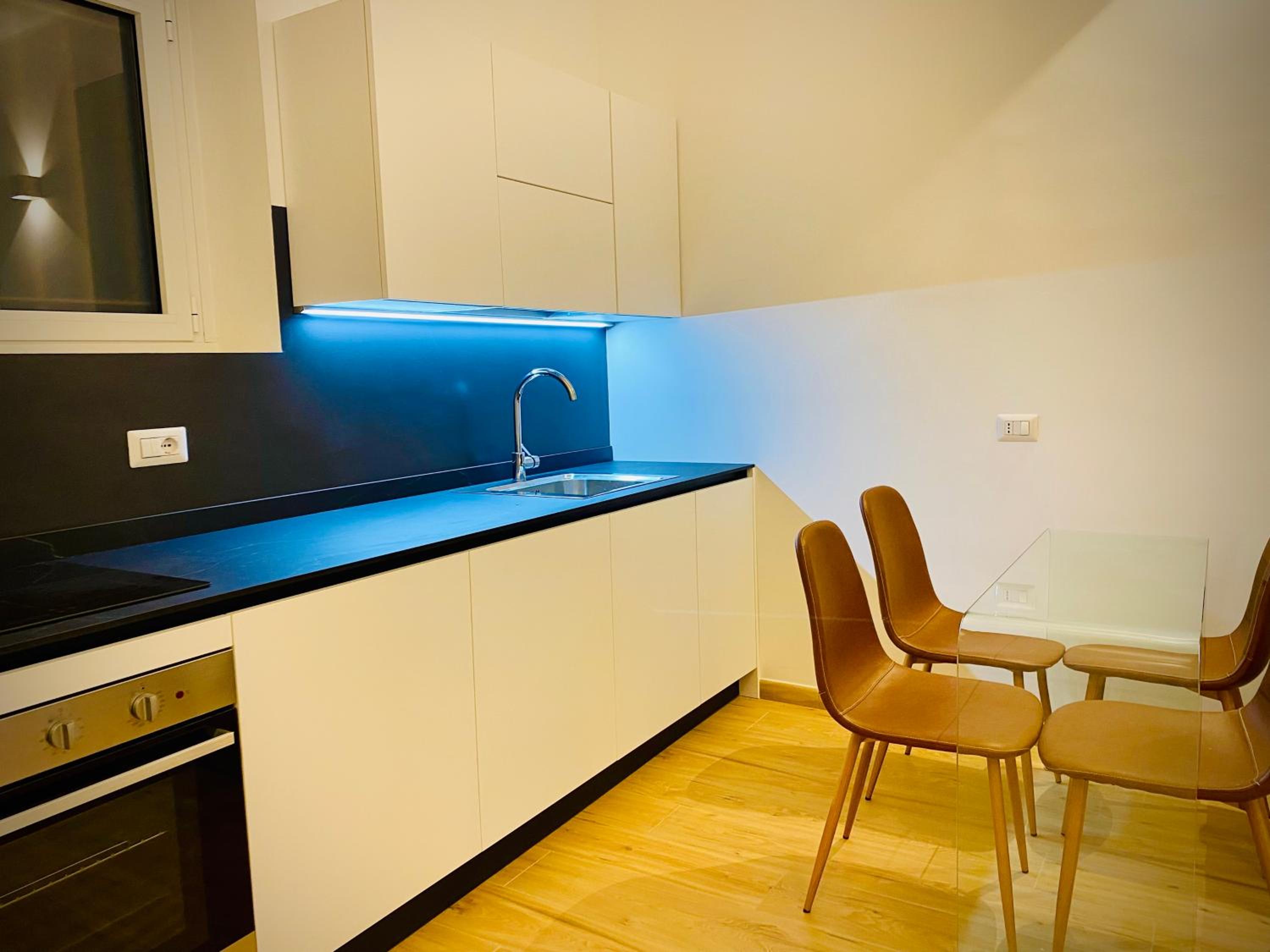 Elegant central Suite