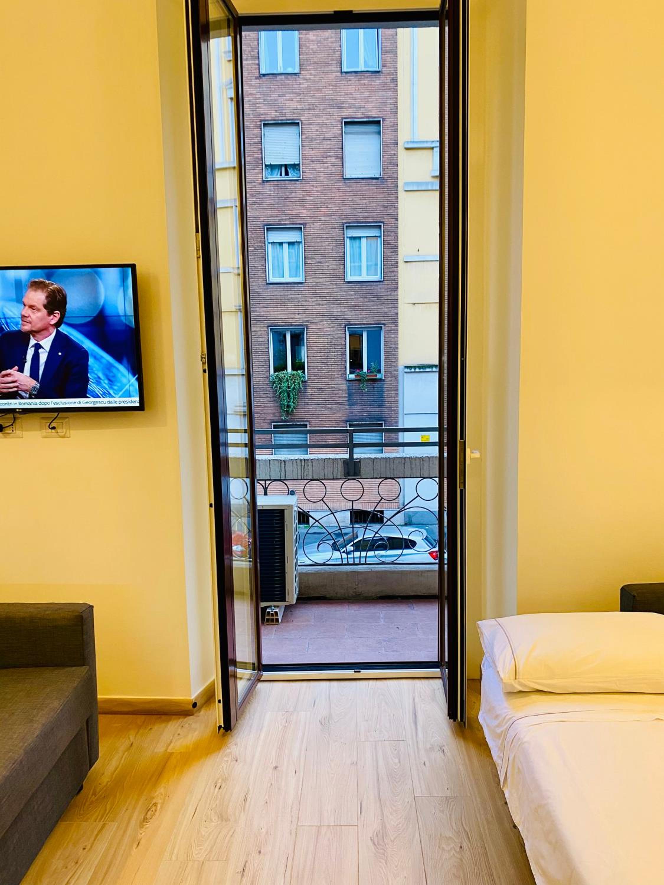 Elegant central Suite