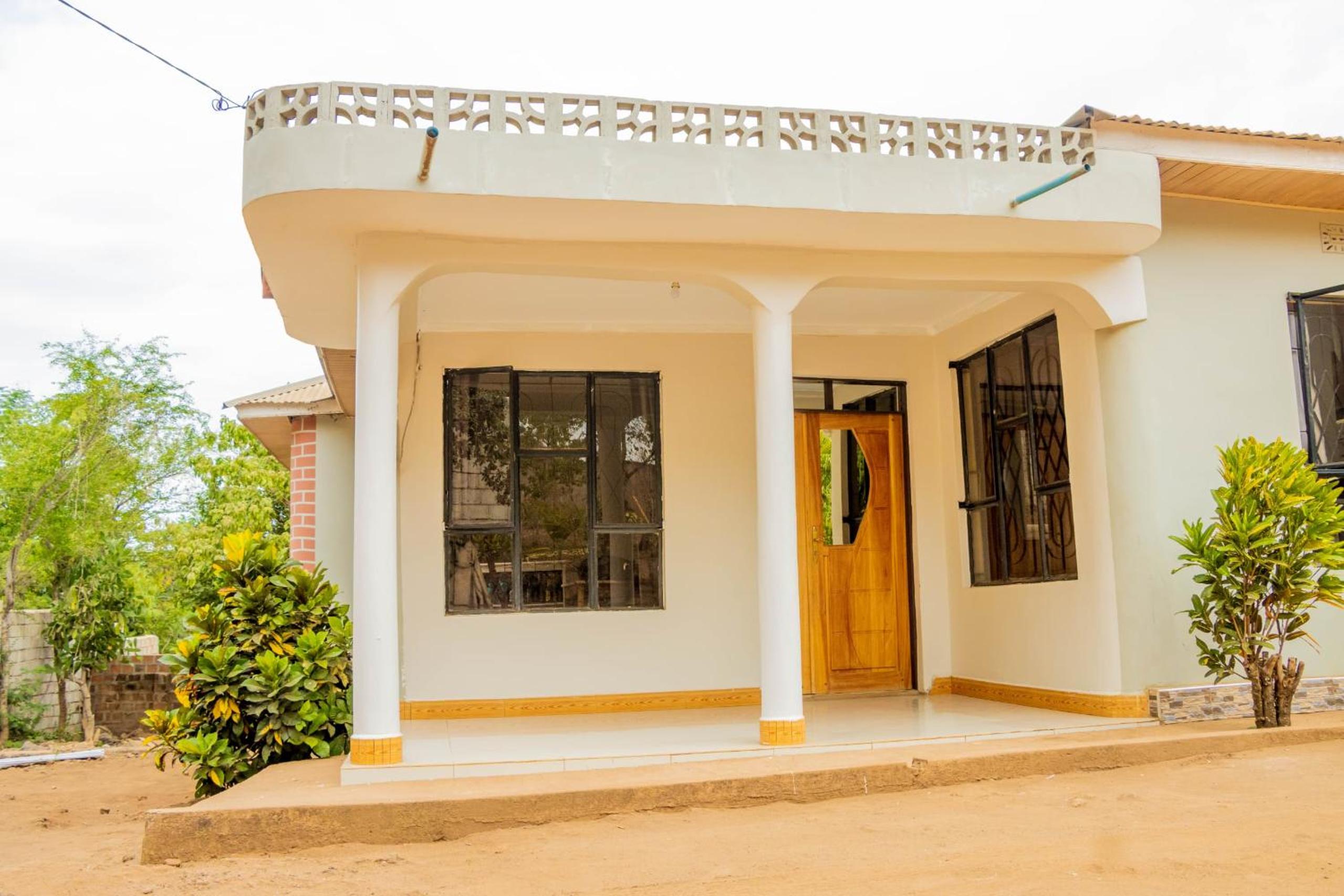 Breezy Lodge