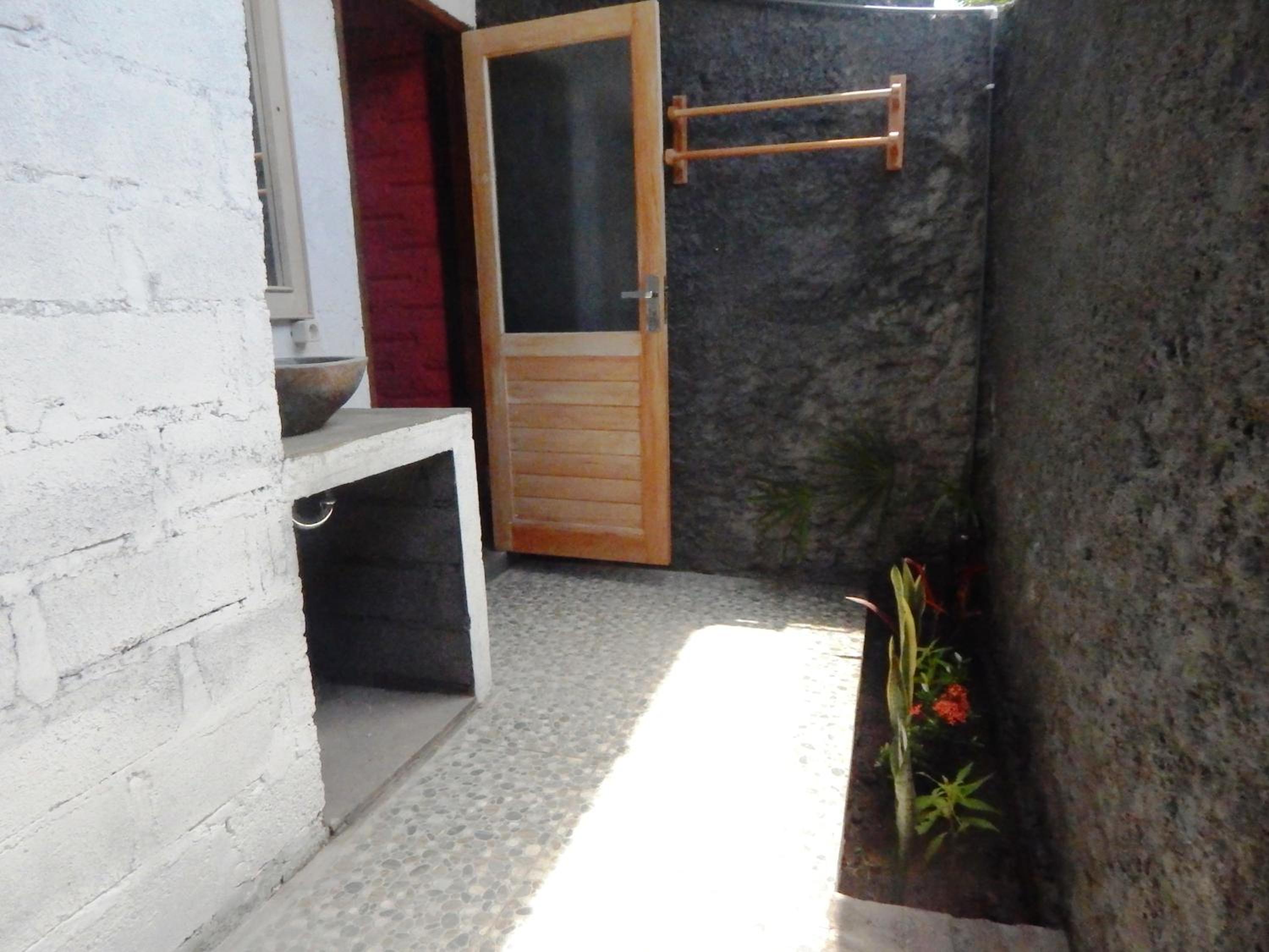 Photo 42
