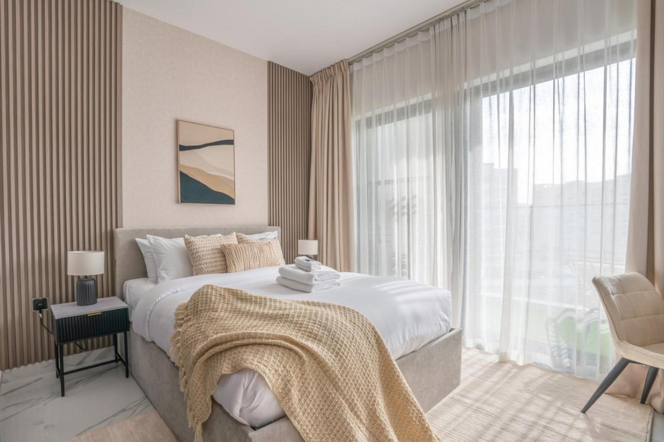 New Family-Friendly 2BR with Gym and Pool and Sauna