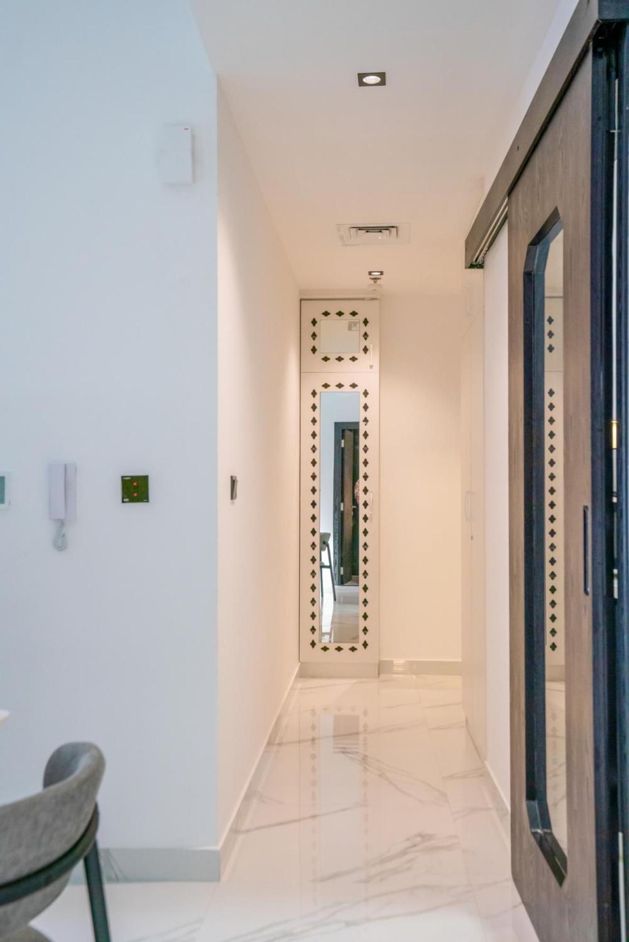 New Family-Friendly 2BR with Gym and Pool and Sauna