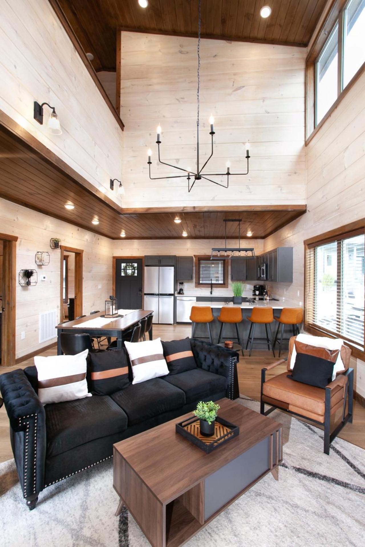 Twilight Mist Getaway Pool Hot Tub Game Room
