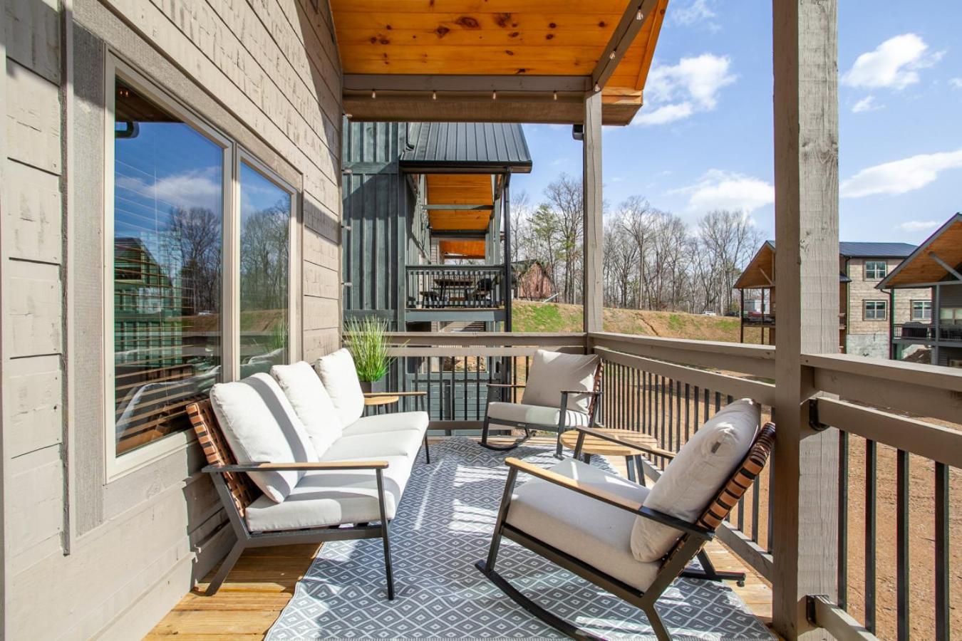 Twilight Mist Getaway Pool Hot Tub Game Room
