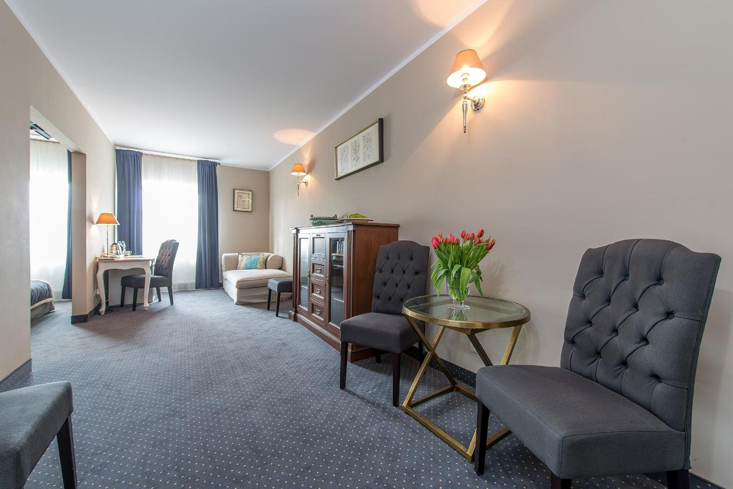 Riviera Resort Airport Modlin