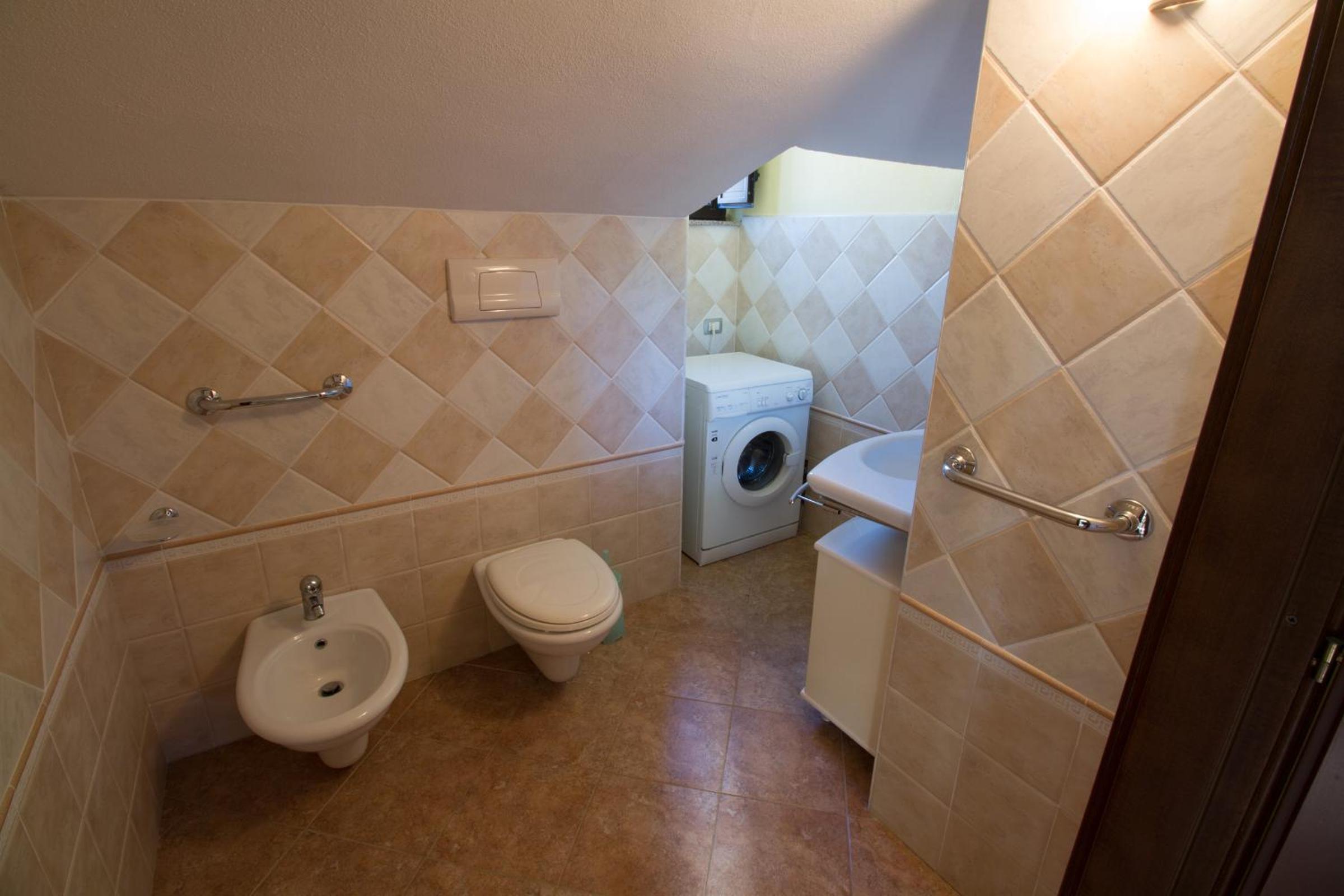 Photo 38