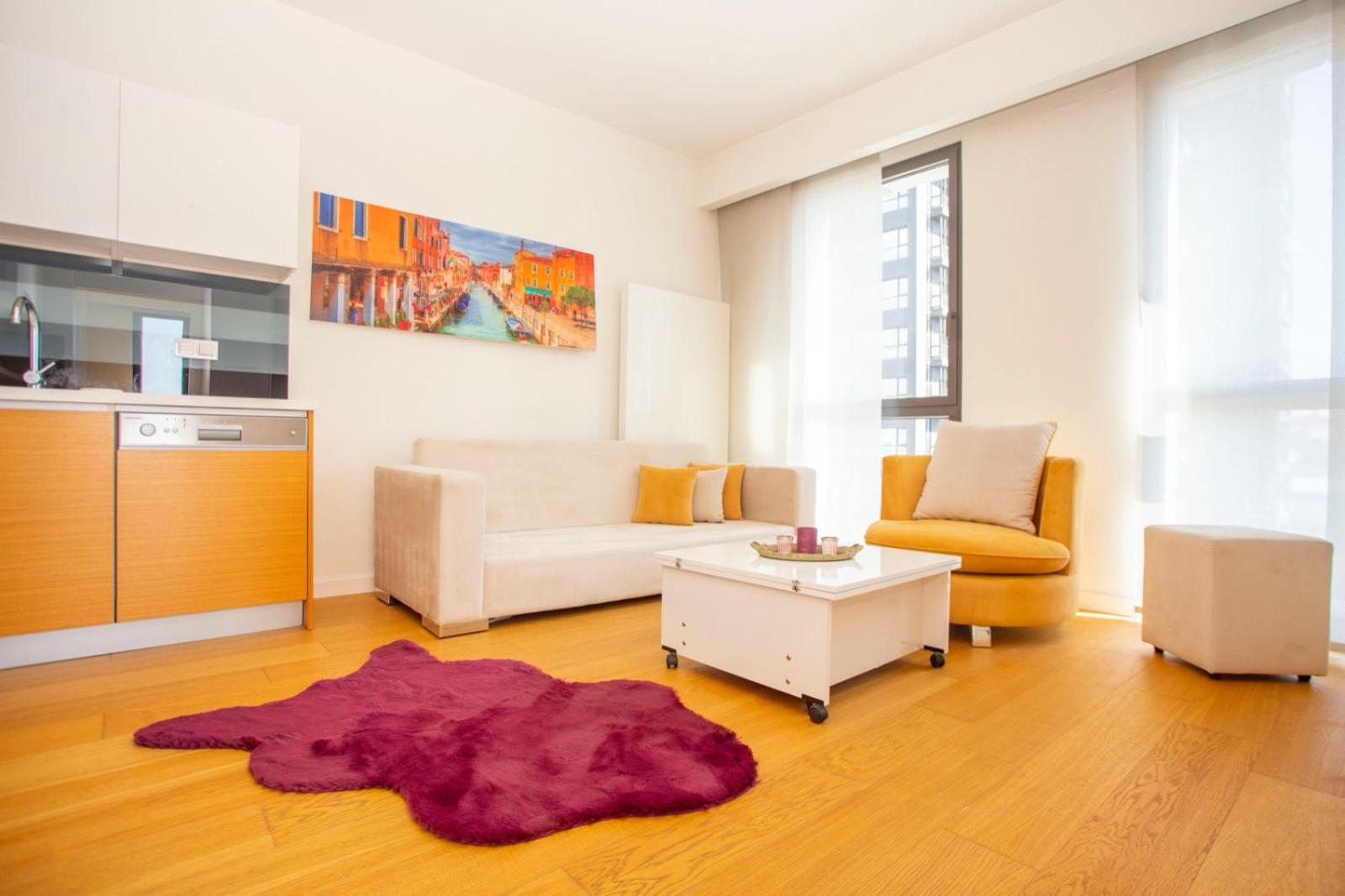 G Tower at Divan Residence Near Ataköy Metro Station
