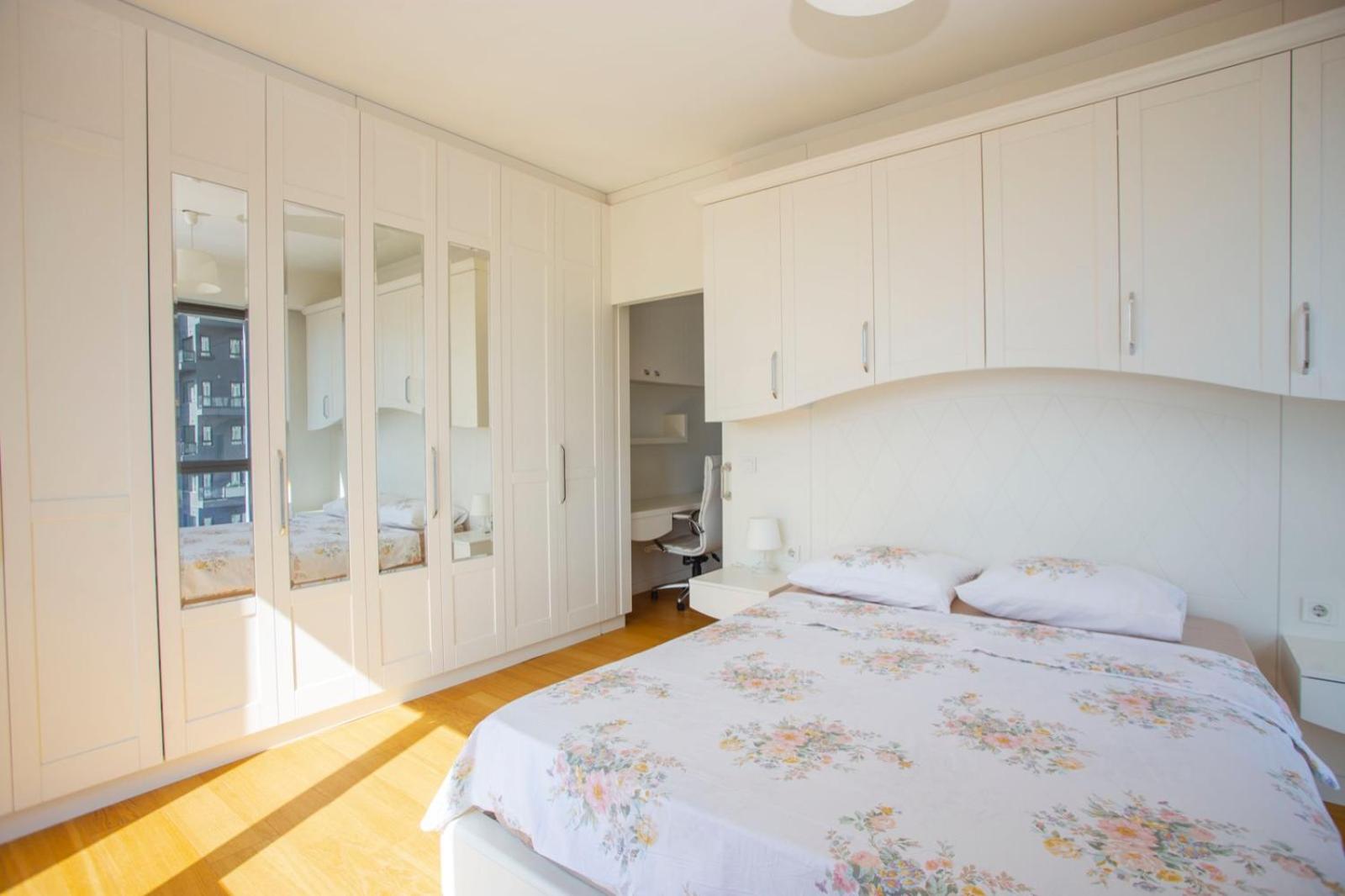 G Tower at Divan Residence Near Ataköy Metro Station