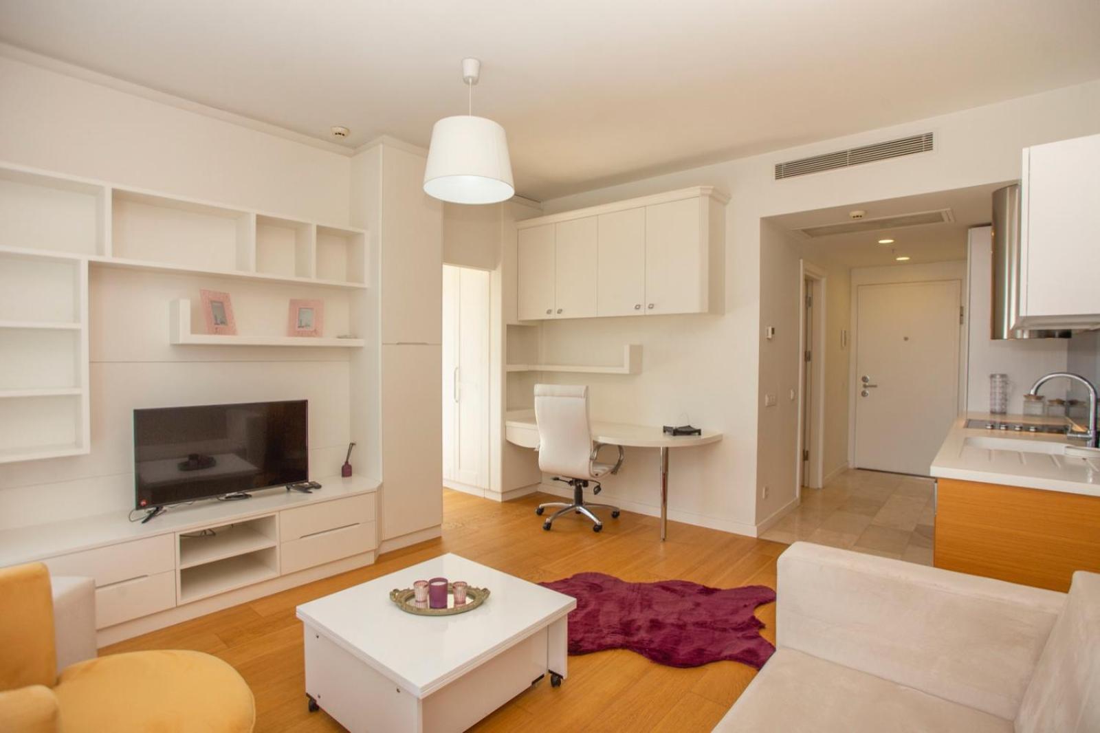 G Tower at Divan Residence Near Ataköy Metro Station