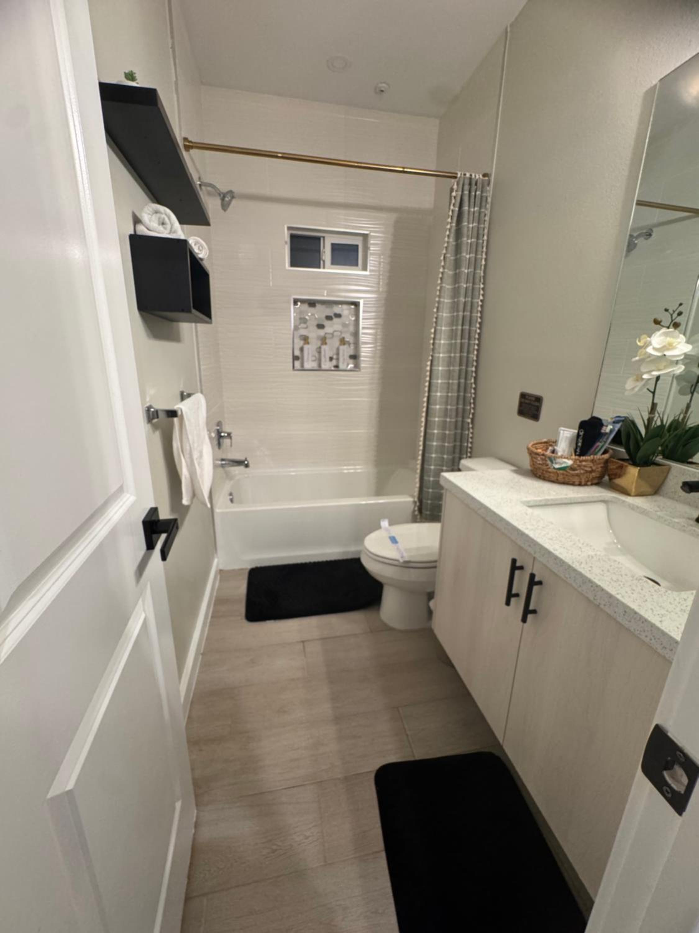 Luxe of Haven - 2bed with office and free parking