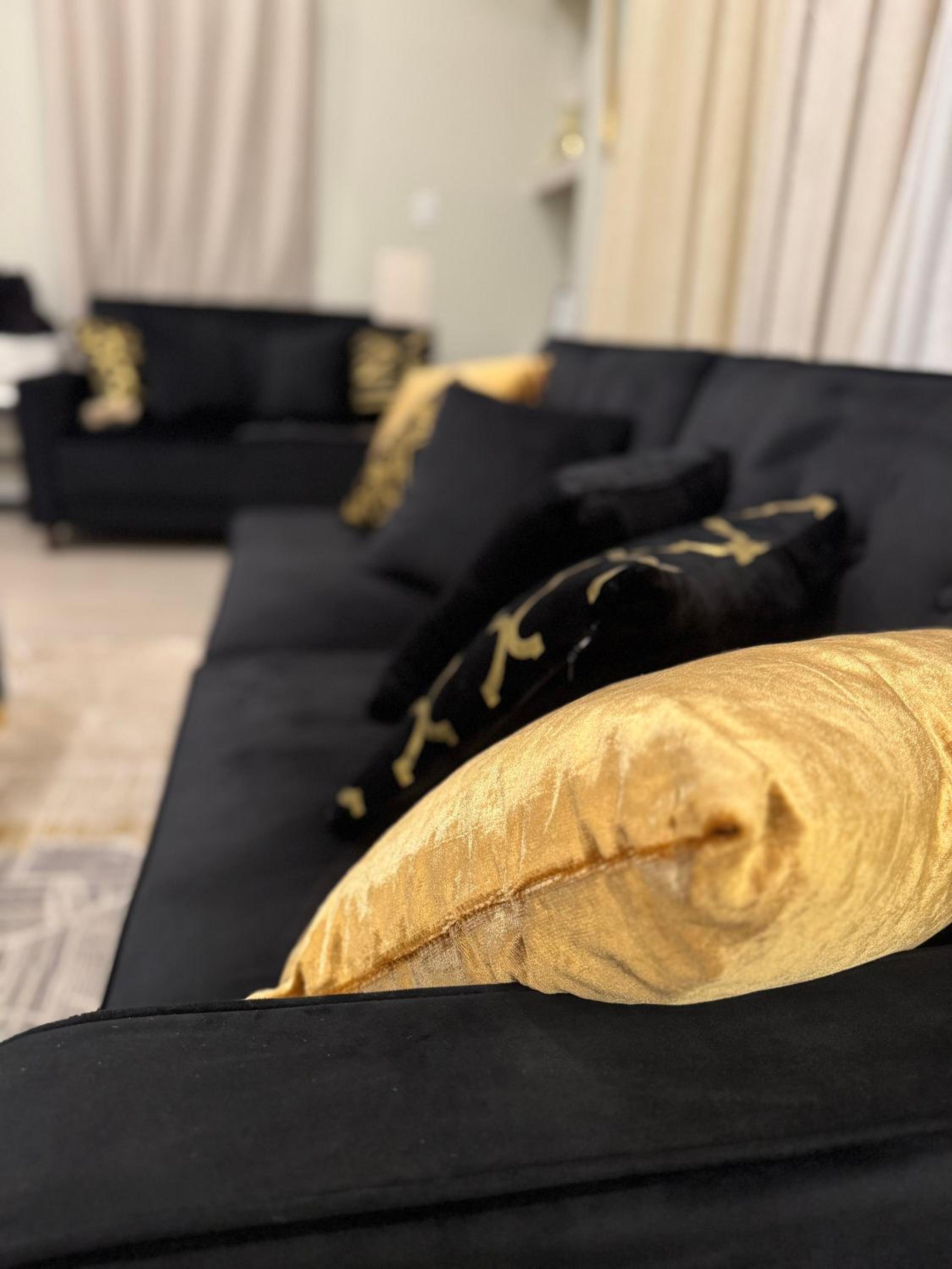 Luxe of Haven - 2bed with office and free parking