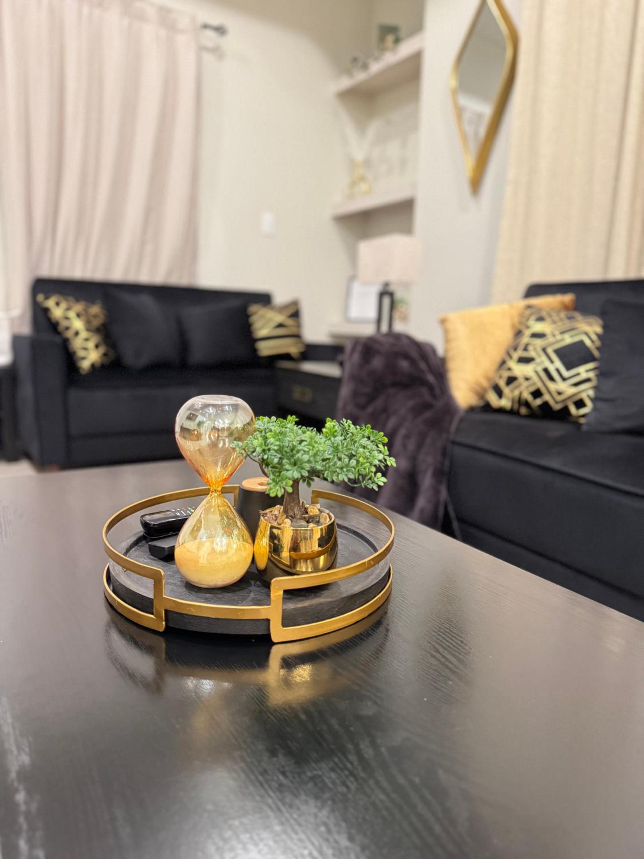 Luxe of Haven - 2bed with office and free parking