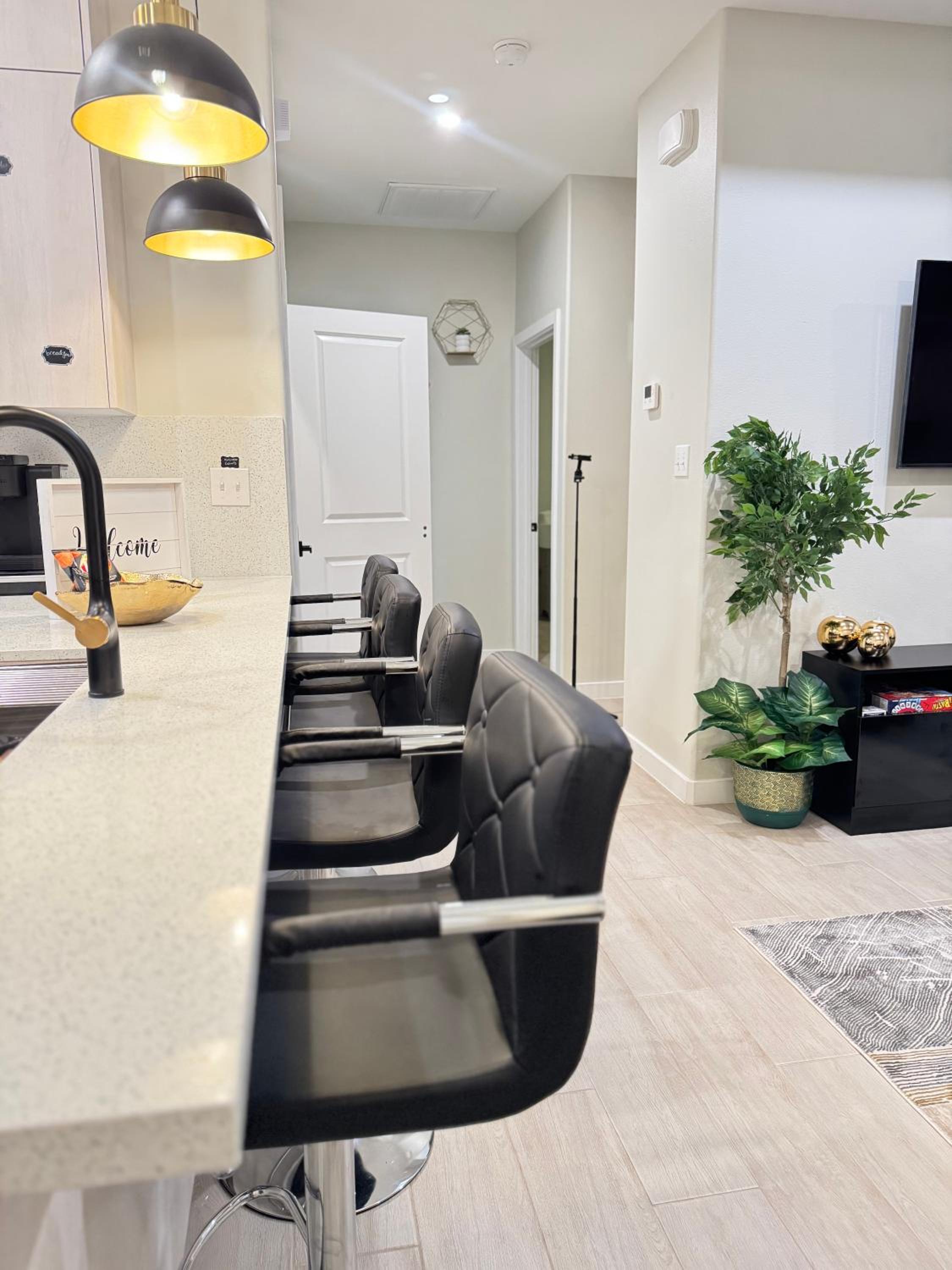 Luxe of Haven - 2bed with office and free parking