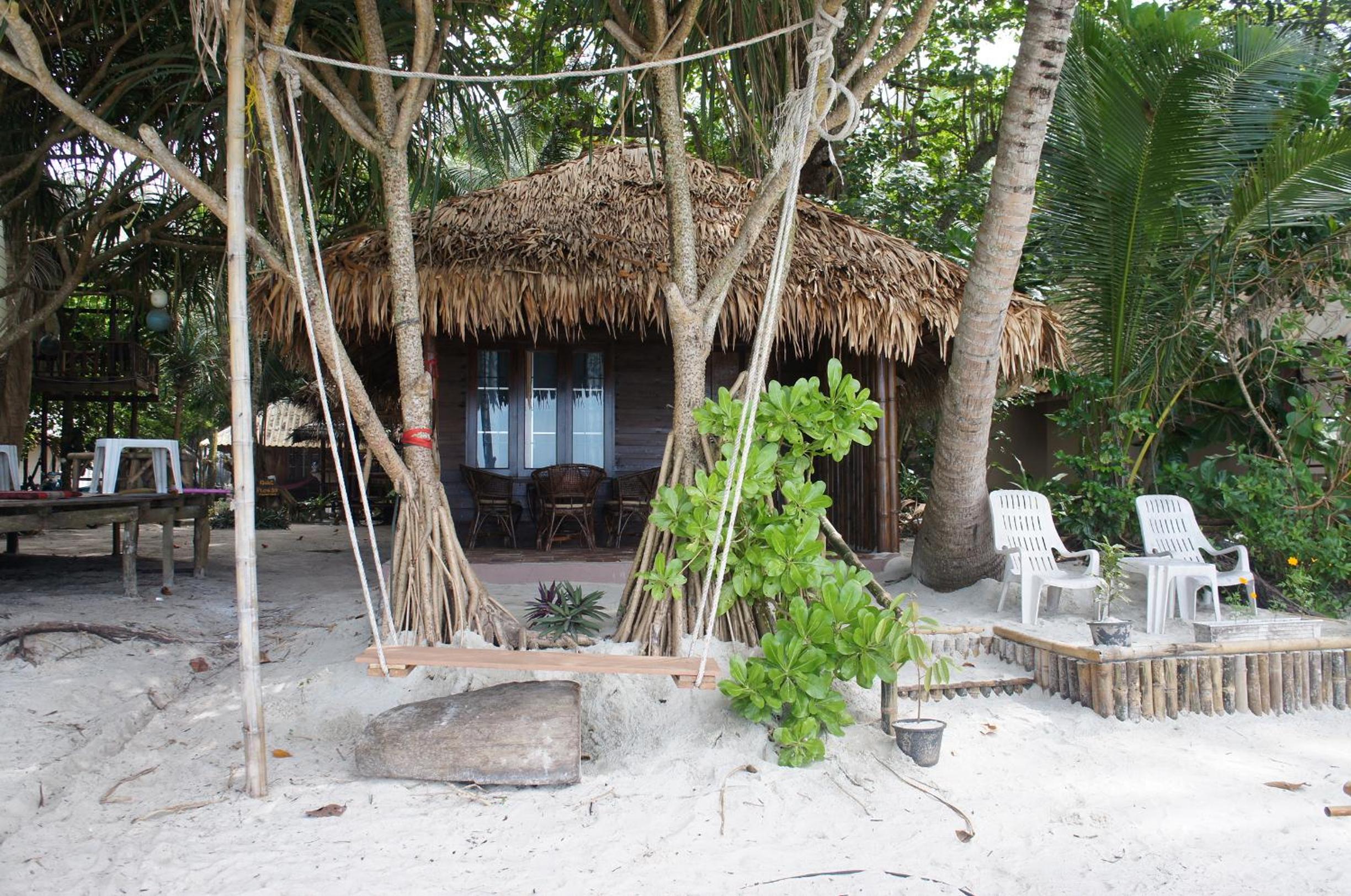 Lazy Hut