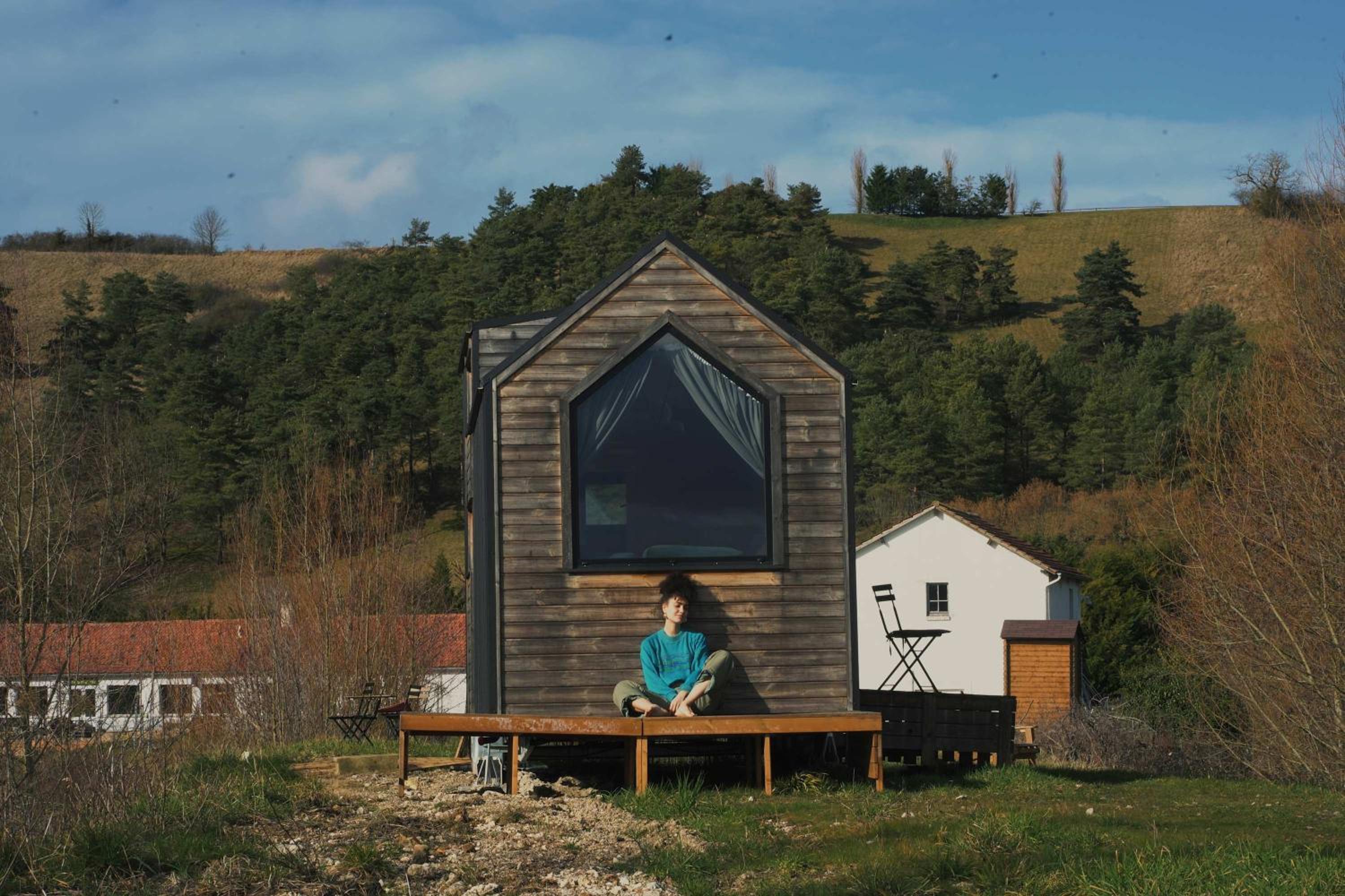 Ezy House 1 by Tiny Away