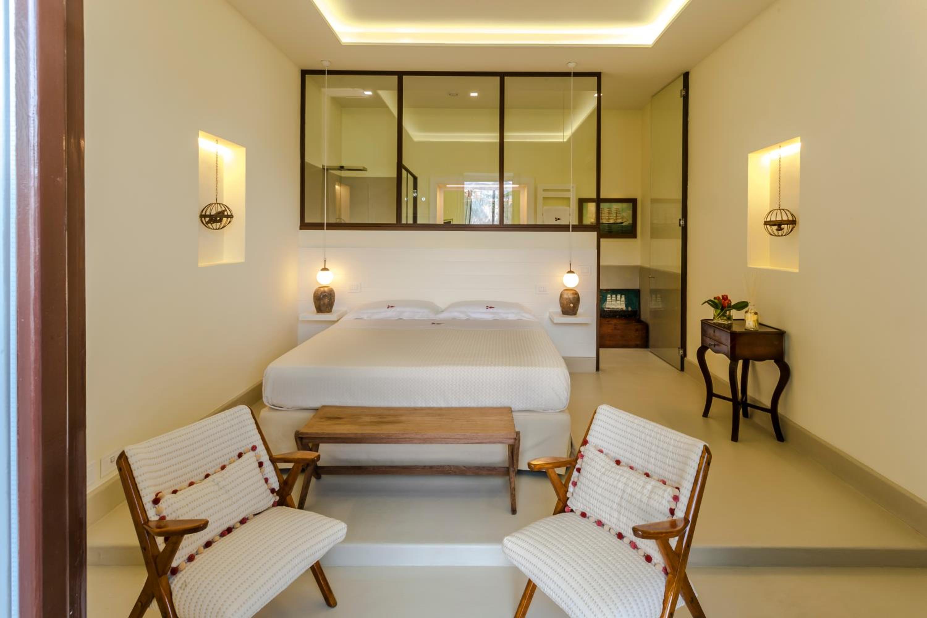 Yacht Club Capo Cervo Suites B&B
