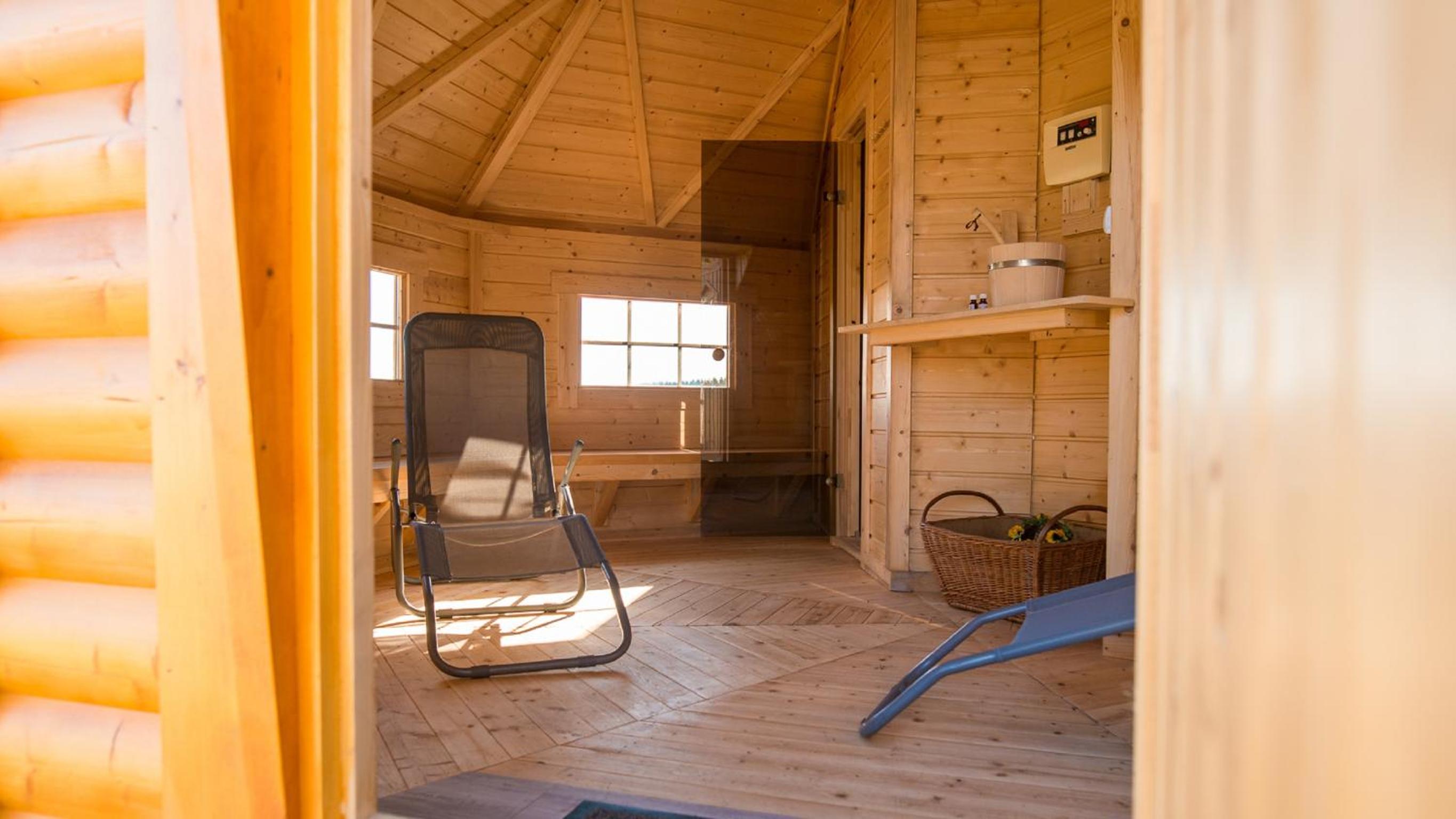 Naturstammhaus und Appartements Zum Brockenbaecker