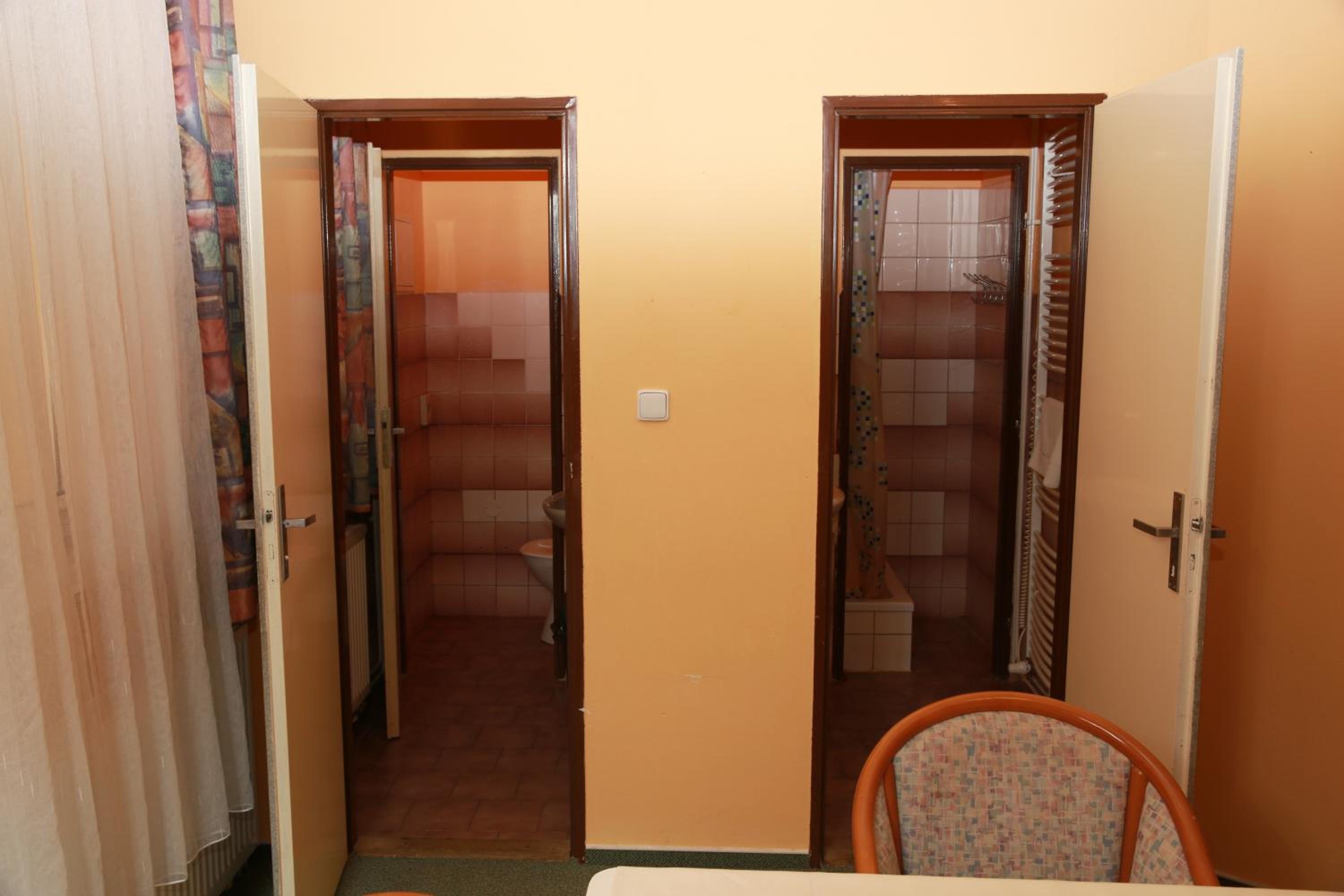 Wellness Penzion Kroměříž - Zlobice